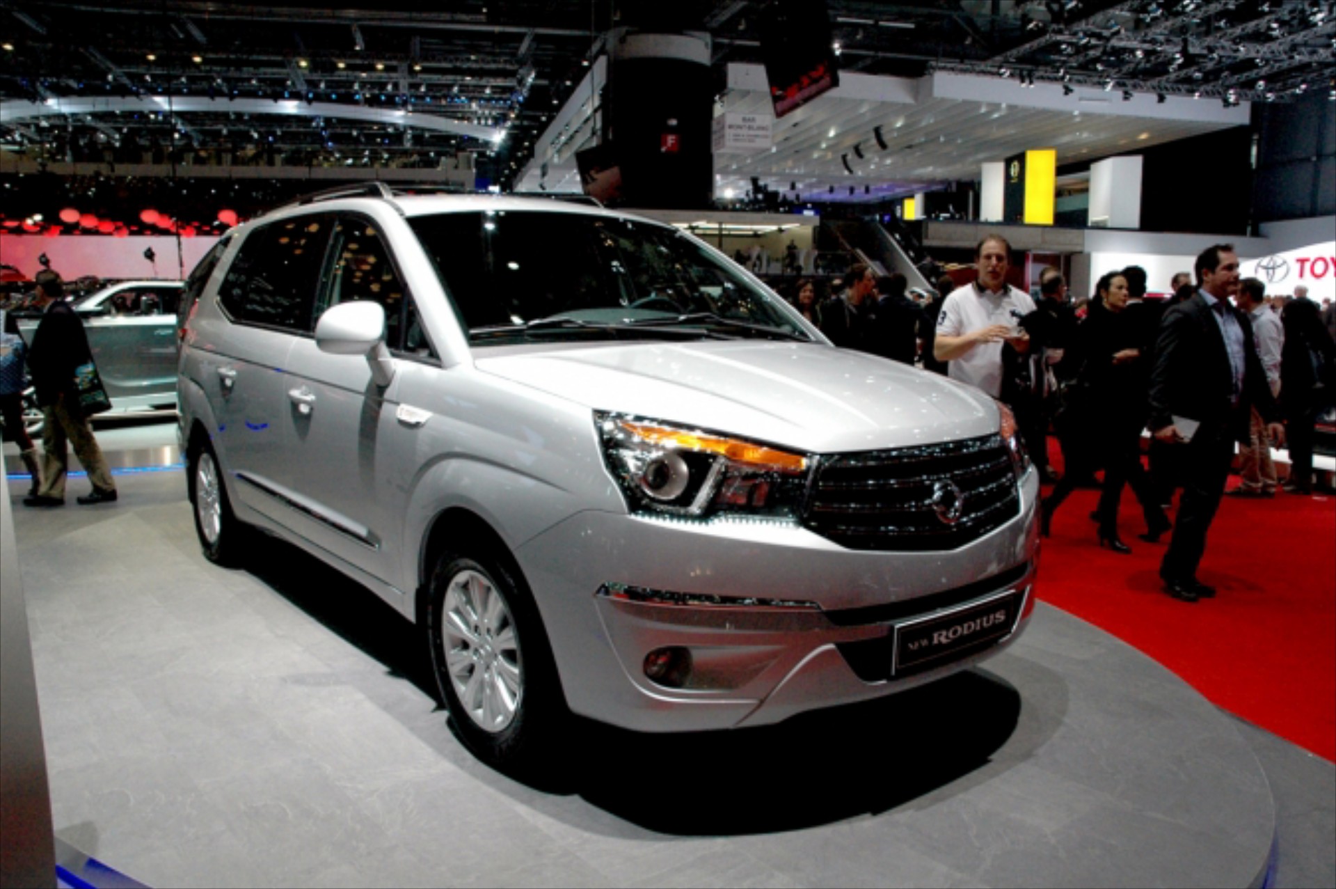 SsangYong Rodius 