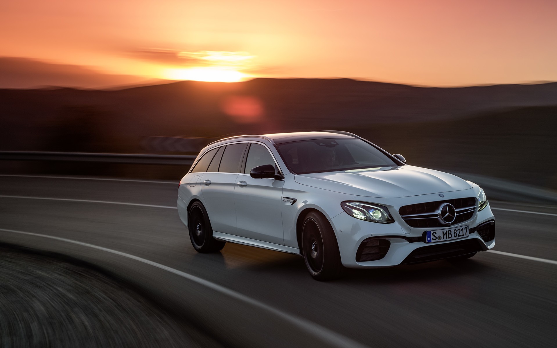 Ένα station με επιδόσεις supercar (vid)