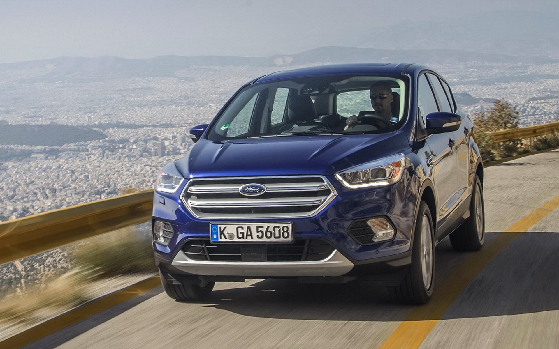 ΝΕΟ FORD KUGA: Love the road again! 