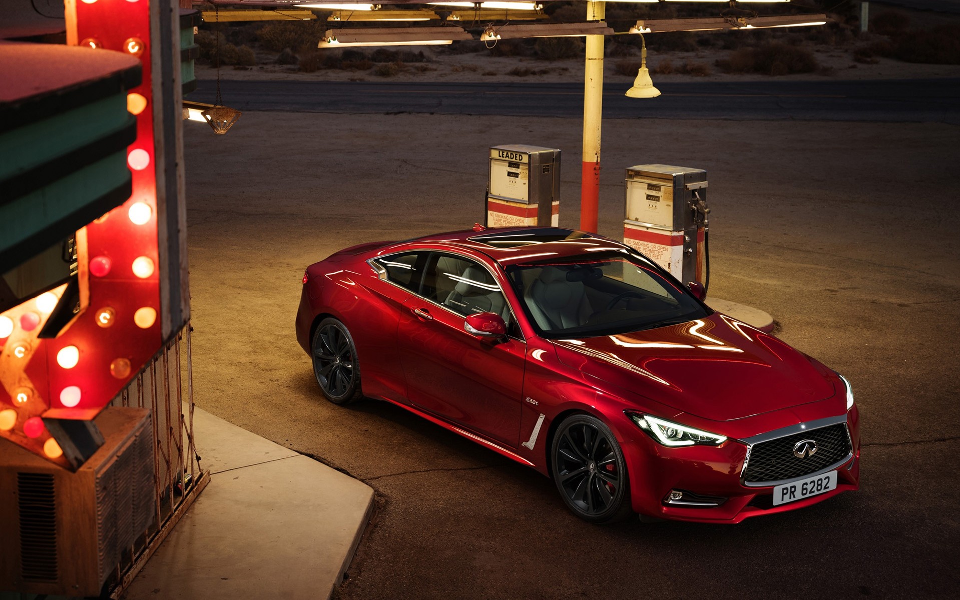 5 κόκκινα αυτοκίνητα να (της) αγοράσεις του Αγίου Βαλεντίνου