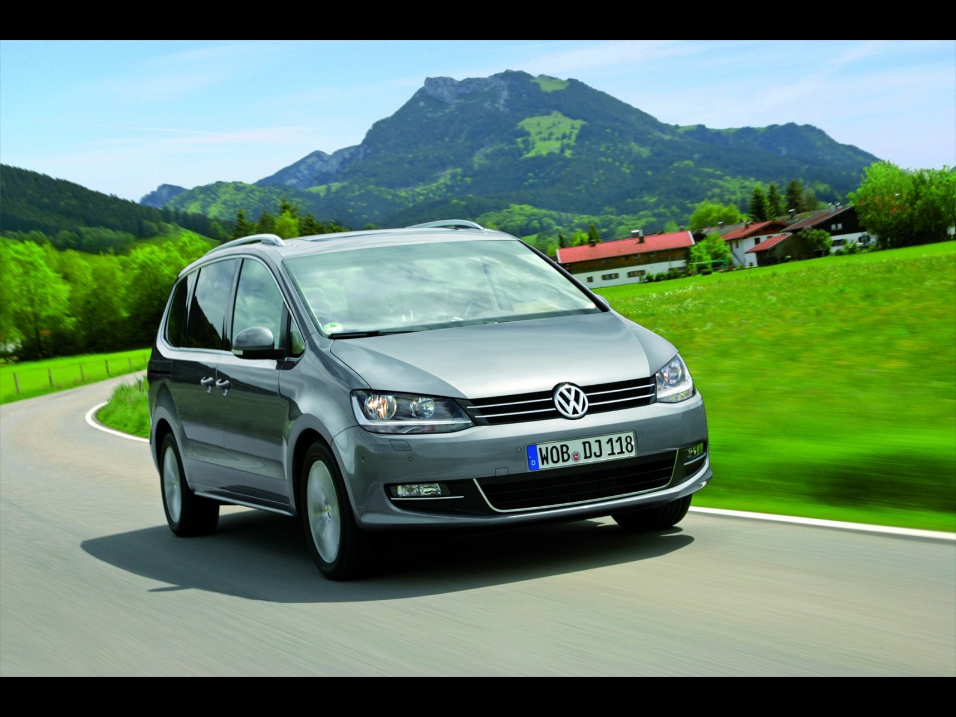 <br />
<b>Notice</b>: Undefined property: stdClass::$title in <b>/home/www3gocar/public_html/templates/t2024/ice_c/9a1326b63621589c2d0ae49576f7df8a09573c42_0.file.box.featured.tpl.php</b> on line <b>89</b><br />