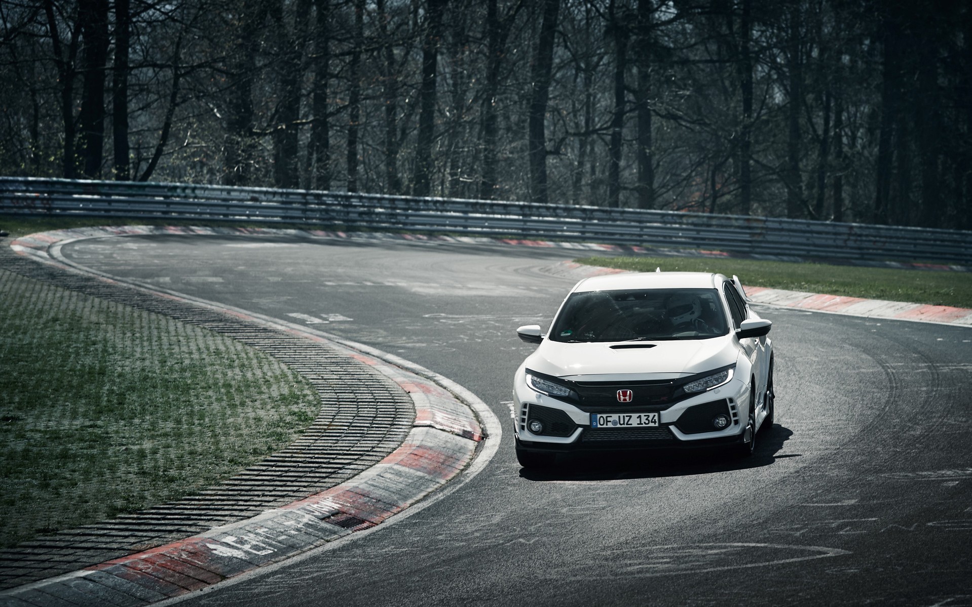 Νέο ρεκόρ στο Nurburgring το Honda Civic Type R (video)