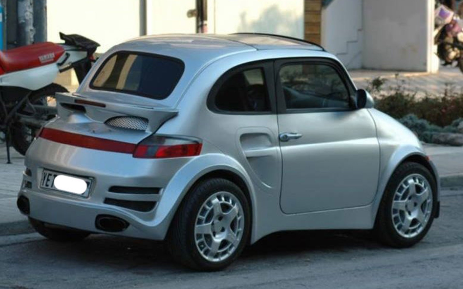 Τι μοντέλο ήταν πριν καταλήξει έτσι;