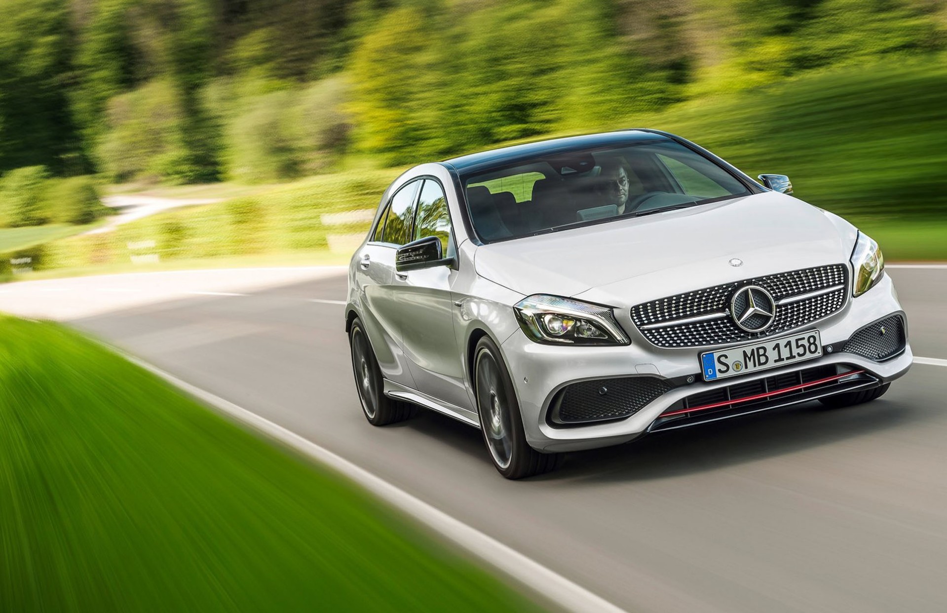 <br />
<b>Notice</b>:  Undefined property: stdClass::$title in <b>/home/www3gocar/public_html/templates/t2024/ice_c/9a1326b63621589c2d0ae49576f7df8a09573c42_0.file.box.featured.tpl.php</b> on line <b>89</b><br />
