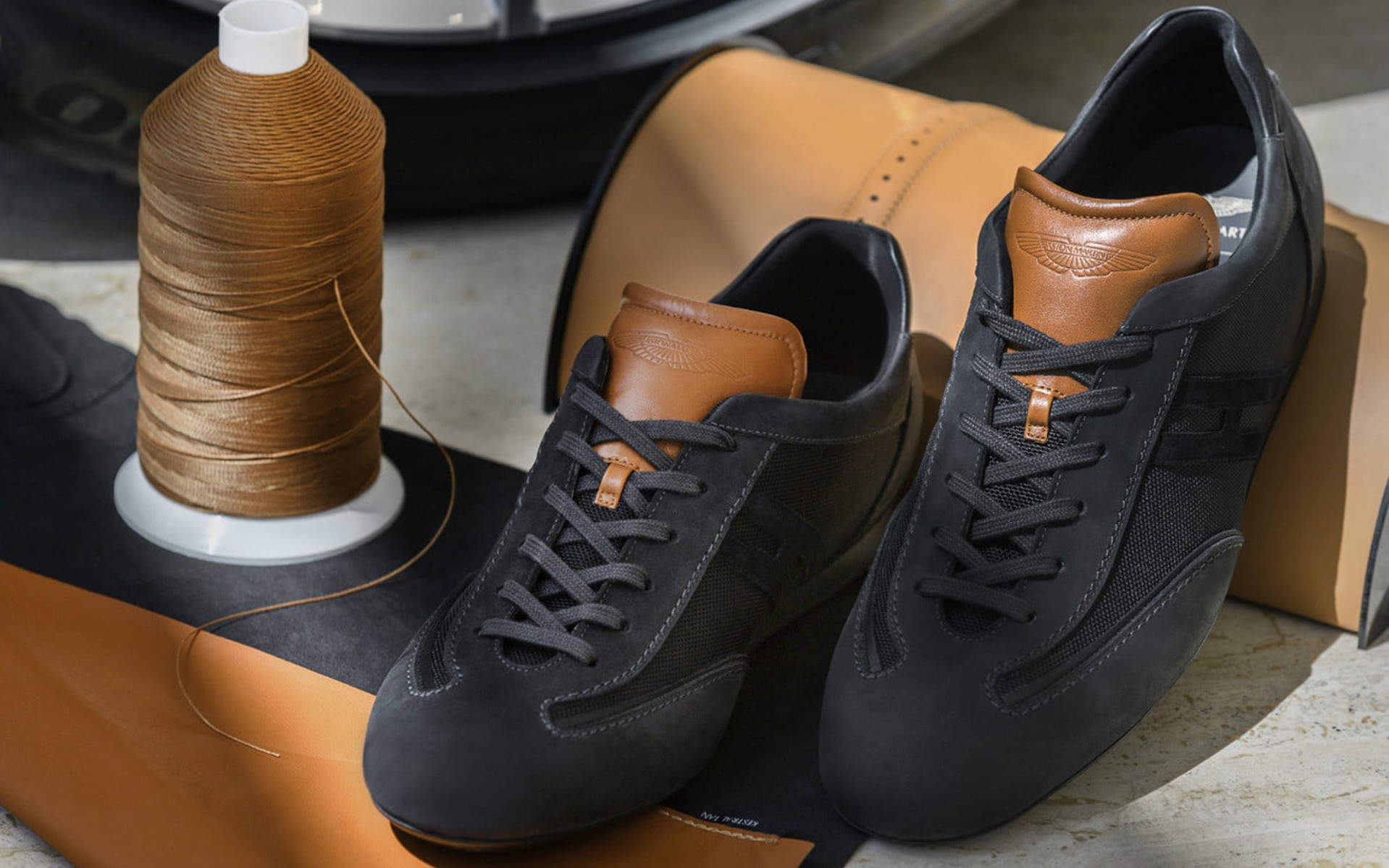 6 αξεσουάρ που... φοράμε ή έχουμε πάντα μαζί μας