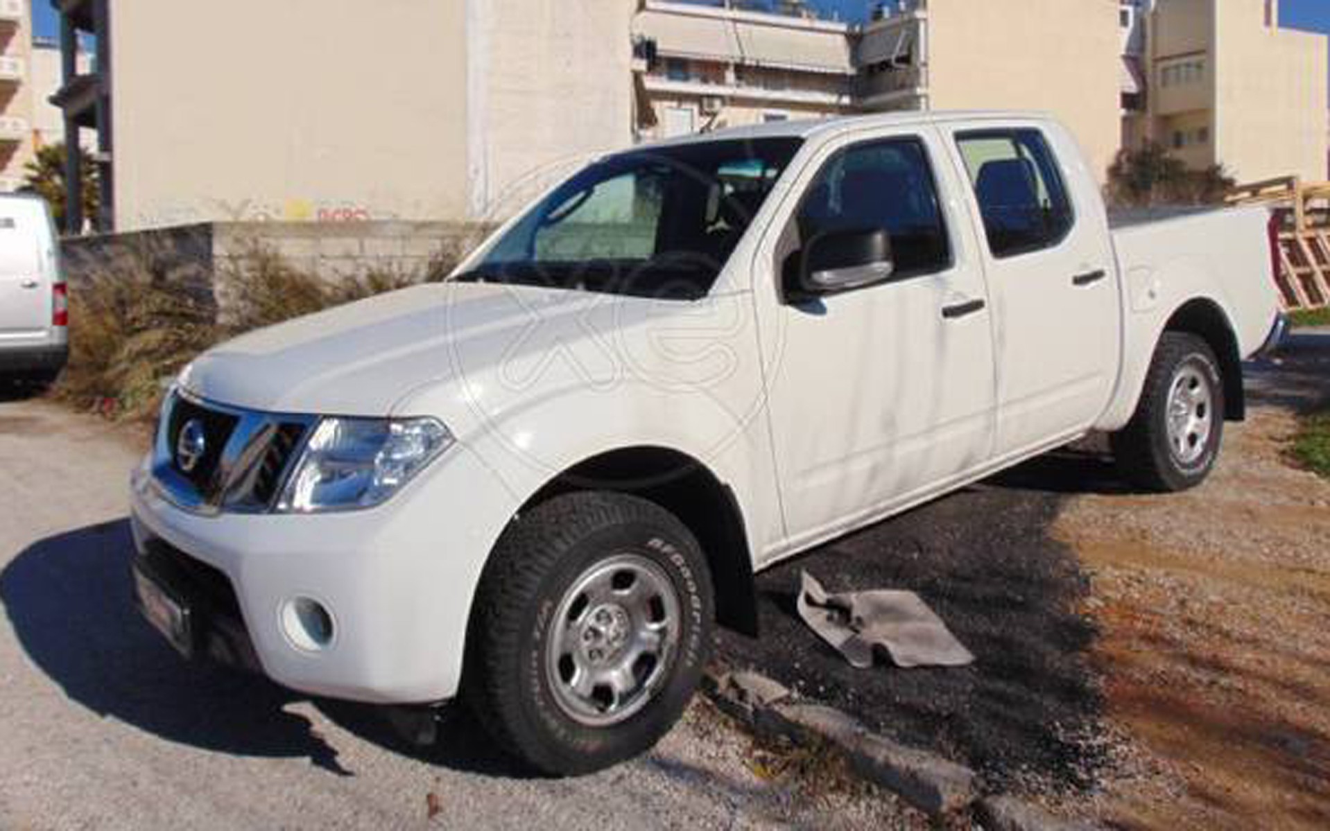 5 μεταχειρισμένα Nissan Navara από 7.000 ευρώ