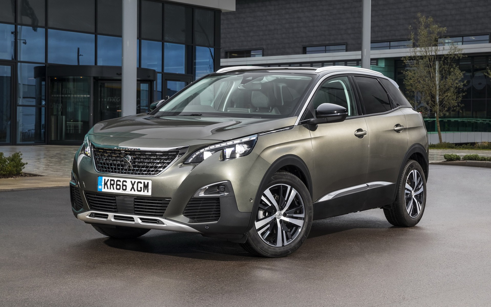 To Peugeot 4008 επιστρέφει το 2020