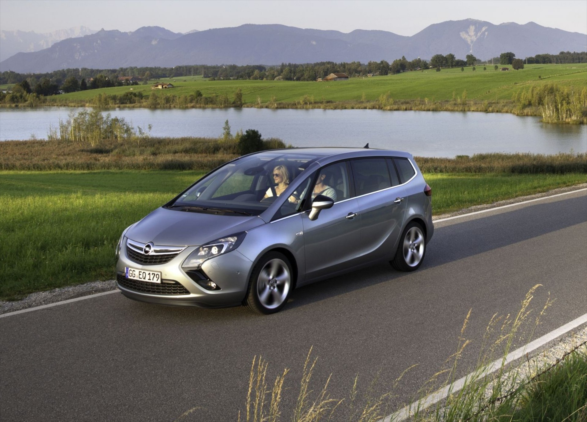 Νέος 1.6 Turbo 170 ίππων στο Opel Zafira Tourer
