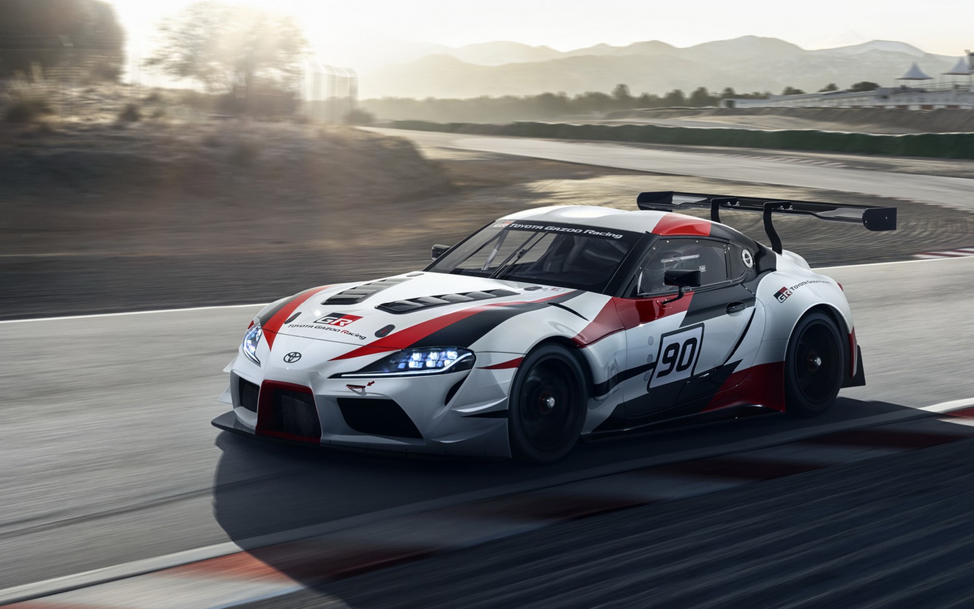 Πρωτότυπη & αγωνιστική η νέα Toyota Supra