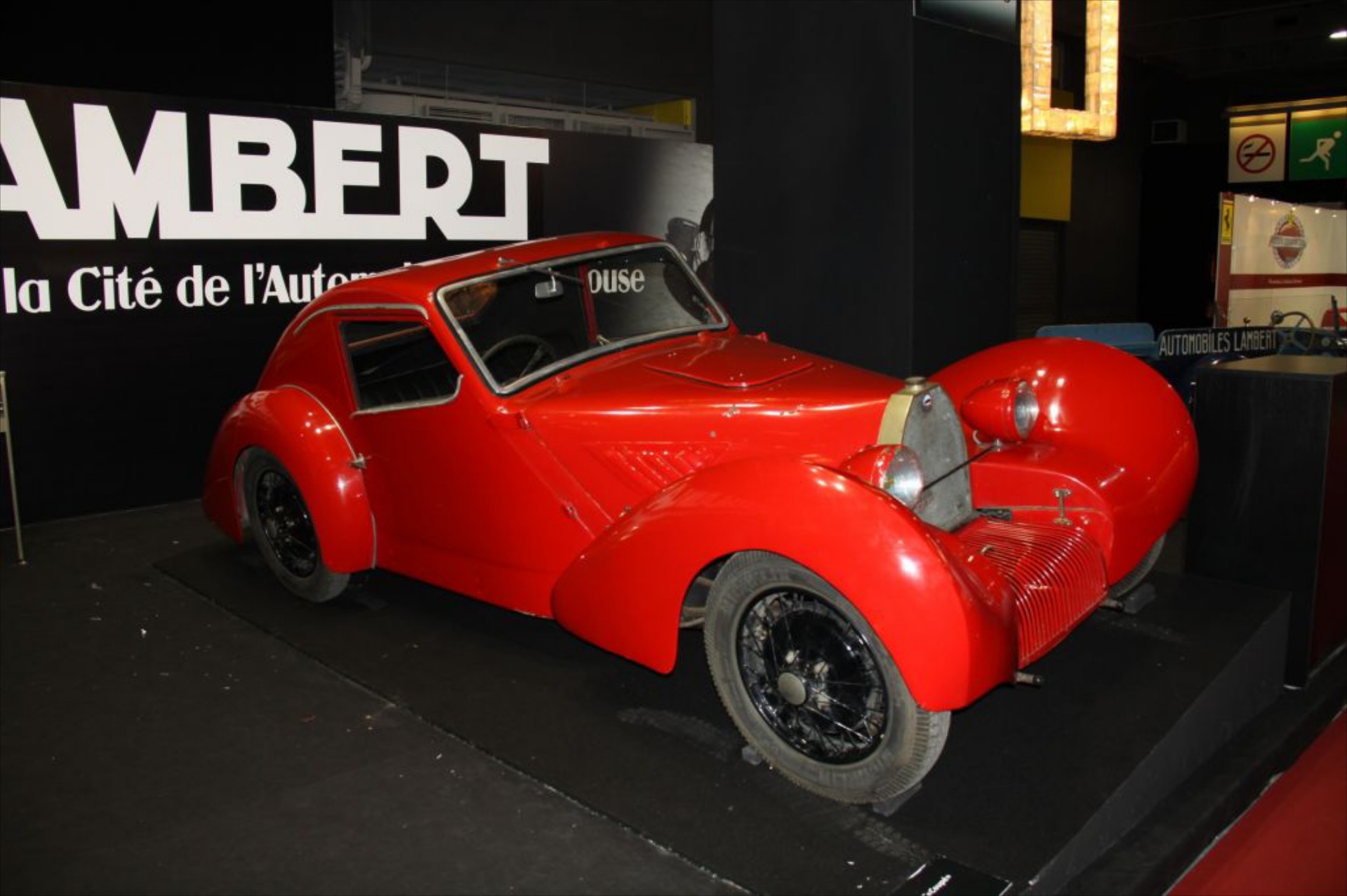 Lambert: Παρέμεινε μοναδικός