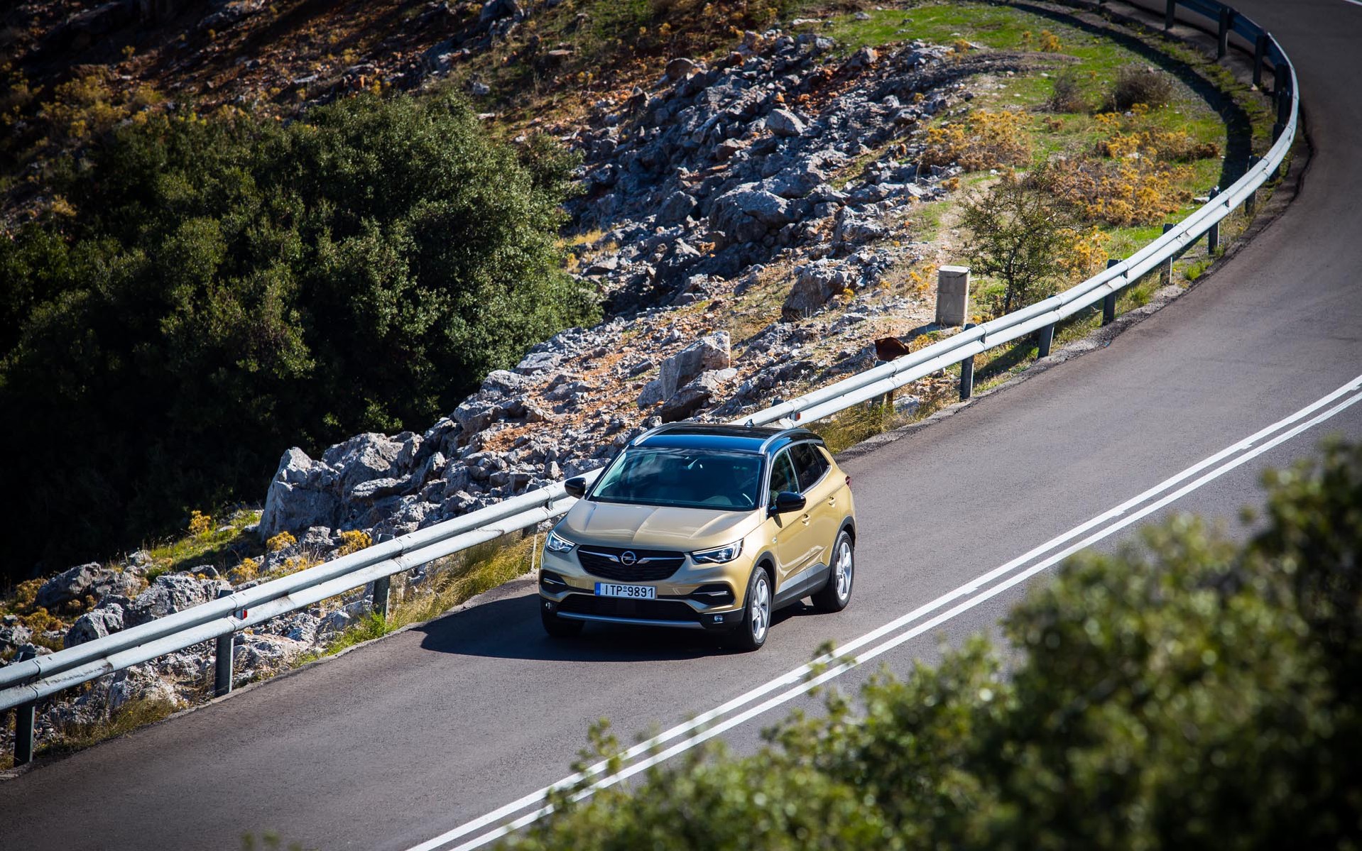 ΔΟΚΙΜΗ: Opel Grandland X 1.6 TDCi 120 PS