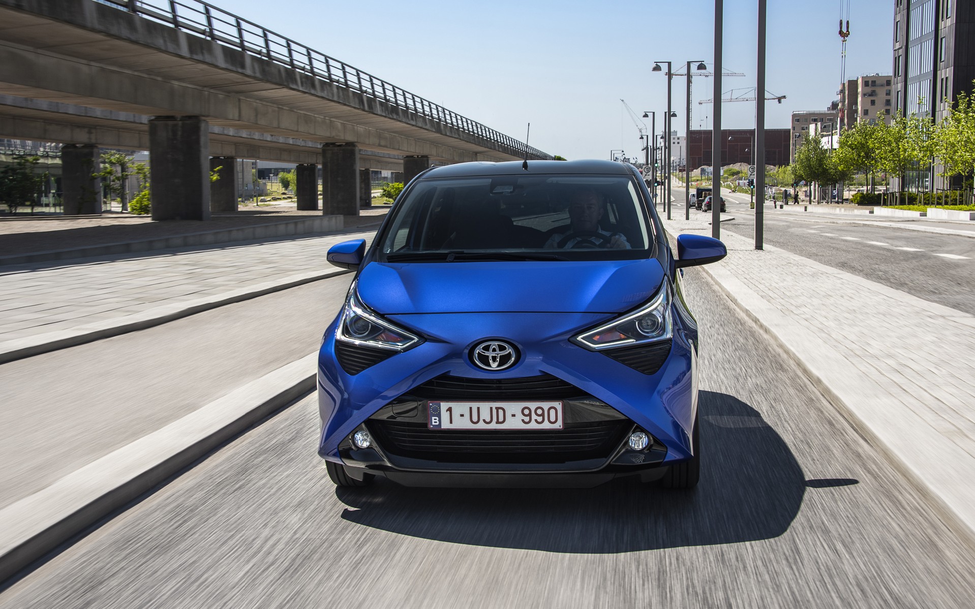 <br />
<b>Notice</b>:  Undefined property: stdClass::$title in <b>/home/www3gocar/public_html/templates/t2024/ice_c/9a1326b63621589c2d0ae49576f7df8a09573c42_0.file.box.featured.tpl.php</b> on line <b>89</b><br />
