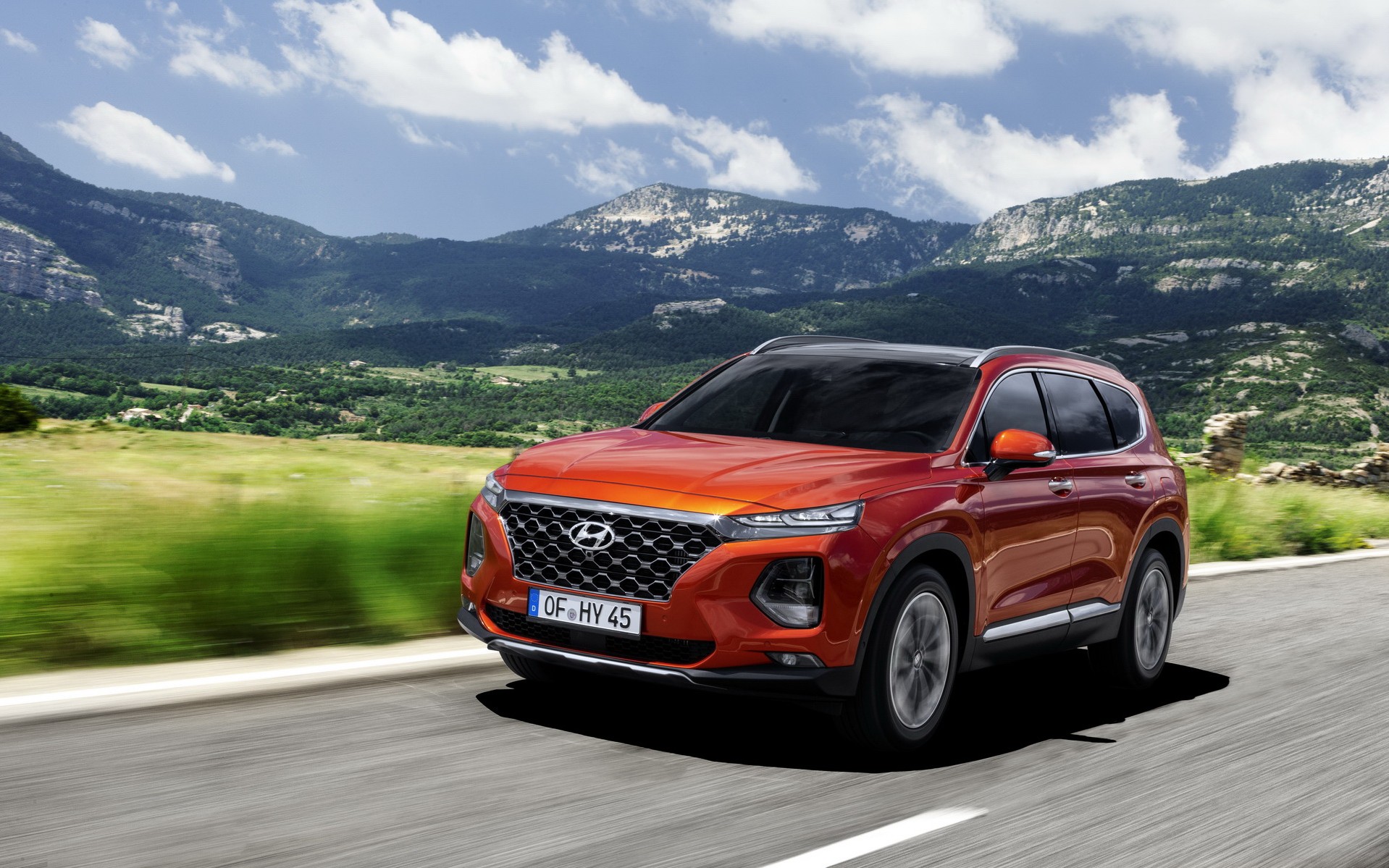 ΟΔΗΓΟΥΜΕ το νέο Hyundai Santa Fe