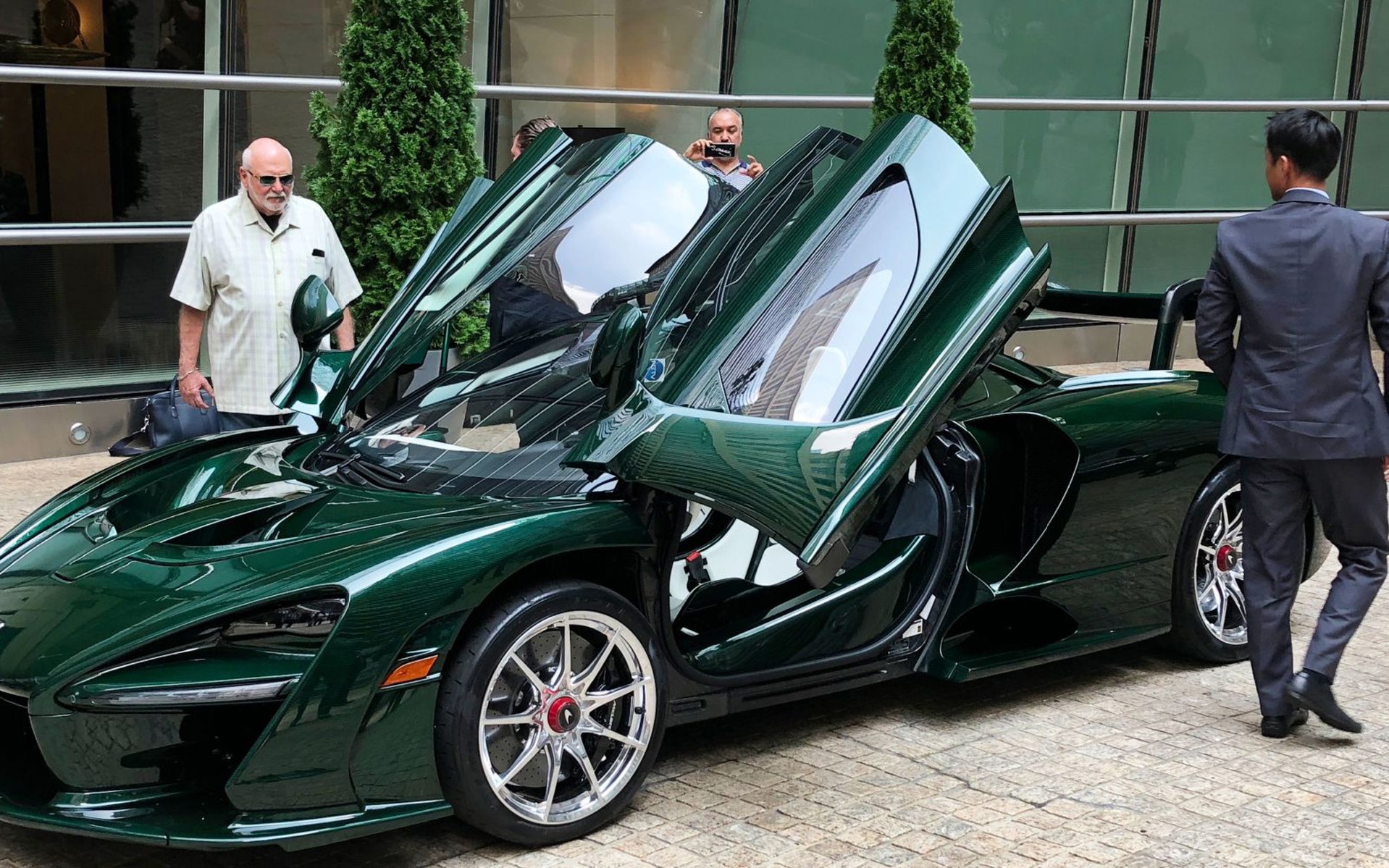 H πρώτη McLaren Senna με 1,3 εκατ. δολάρια στις ΗΠΑ