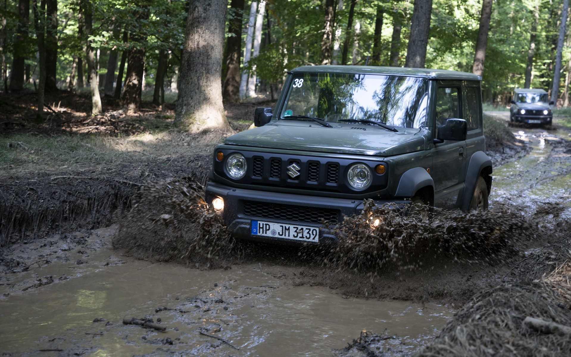 Οδηγούμε το νέο Suzuki Jimny