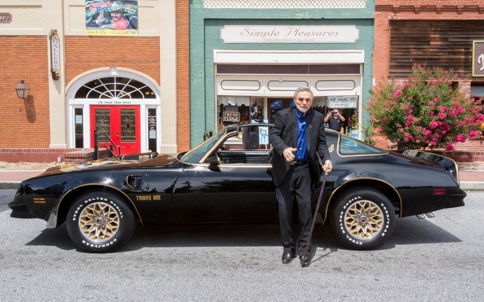 Σε πλειστηριασμό η Pontiac του Burt Reynolds