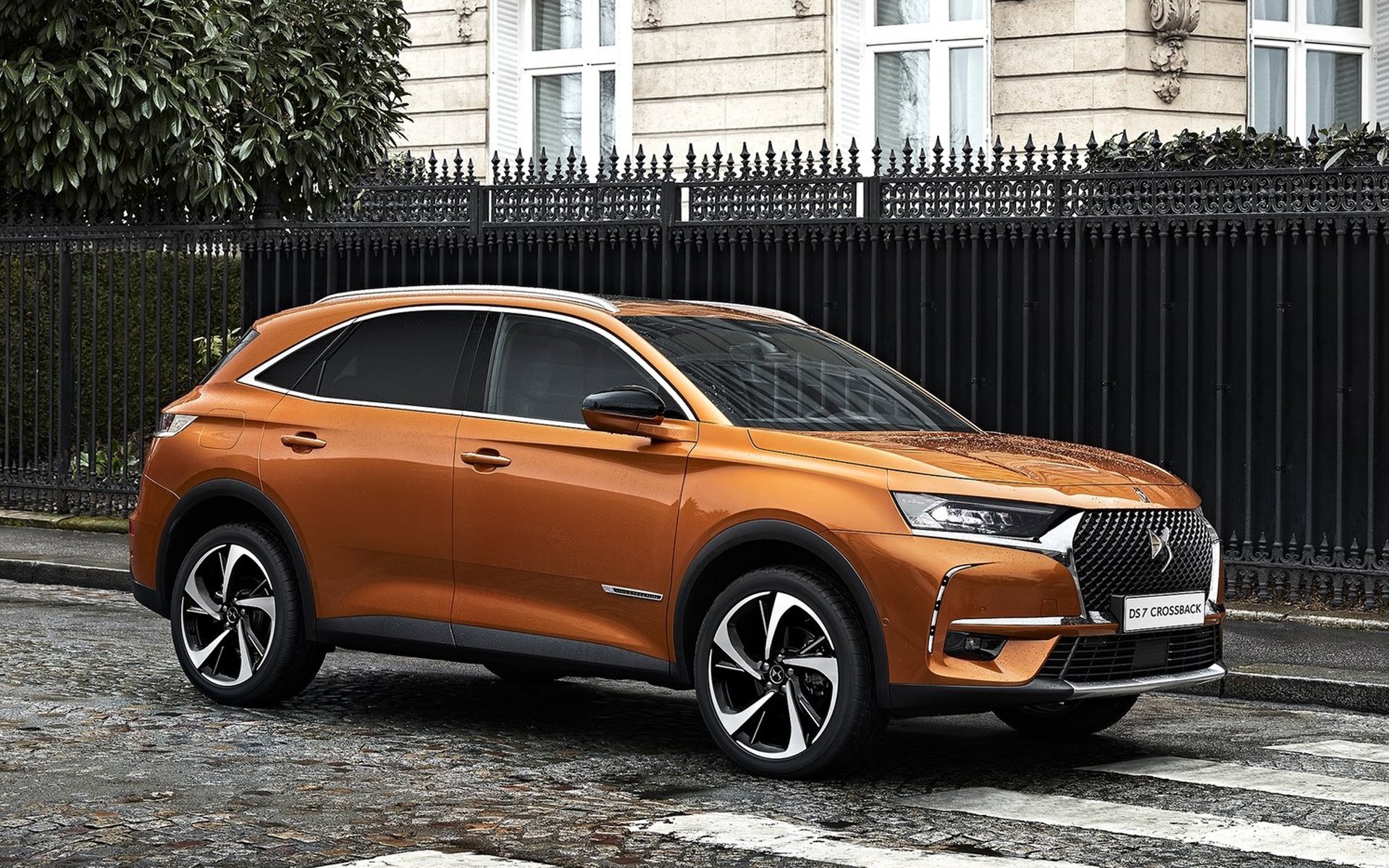 <br />
<b>Notice</b>:  Undefined property: stdClass::$title in <b>/home/www3gocar/public_html/templates/t2024/ice_c/9a1326b63621589c2d0ae49576f7df8a09573c42_0.file.box.featured.tpl.php</b> on line <b>89</b><br />
