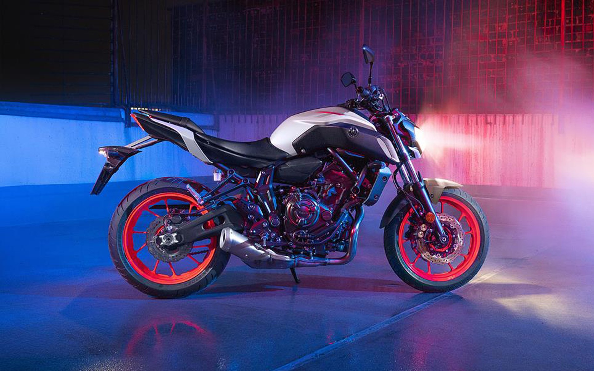 Διαθέσιμη η Yamaha MT-07 σε Ice Fluo χρωματισμό