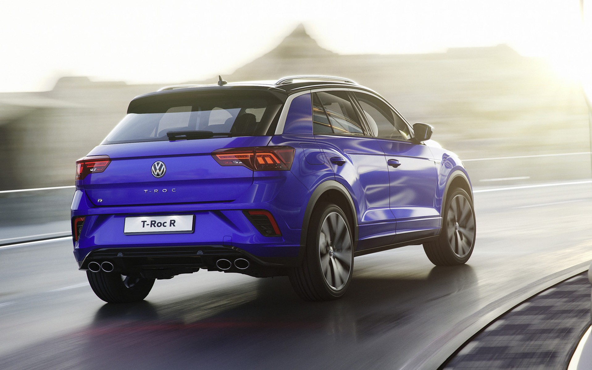 Το σπορ Volkswagen T-Roc με 300 ίππους
