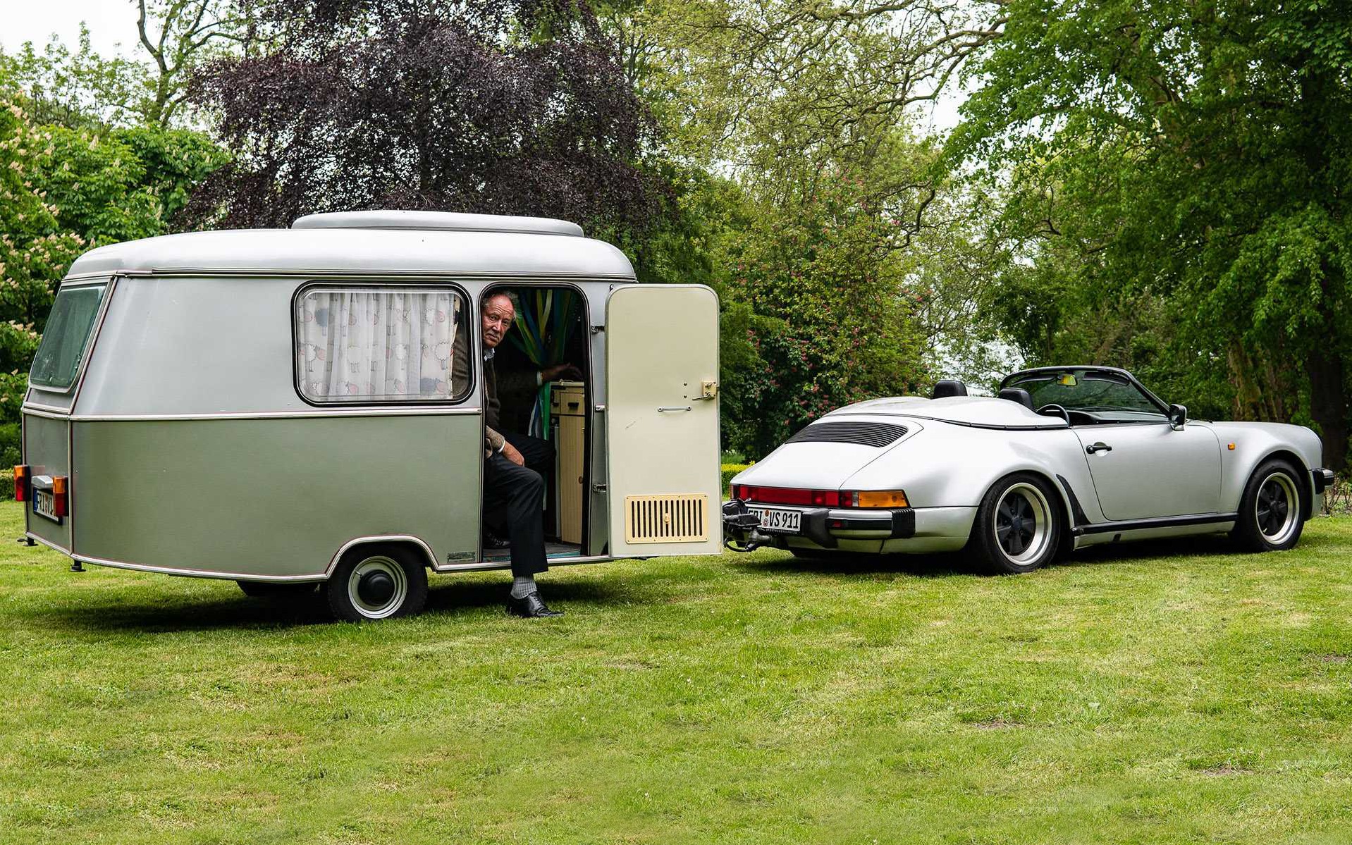 Porsche 911 Carrera 3.2 Speedster με ασορτί trailer
