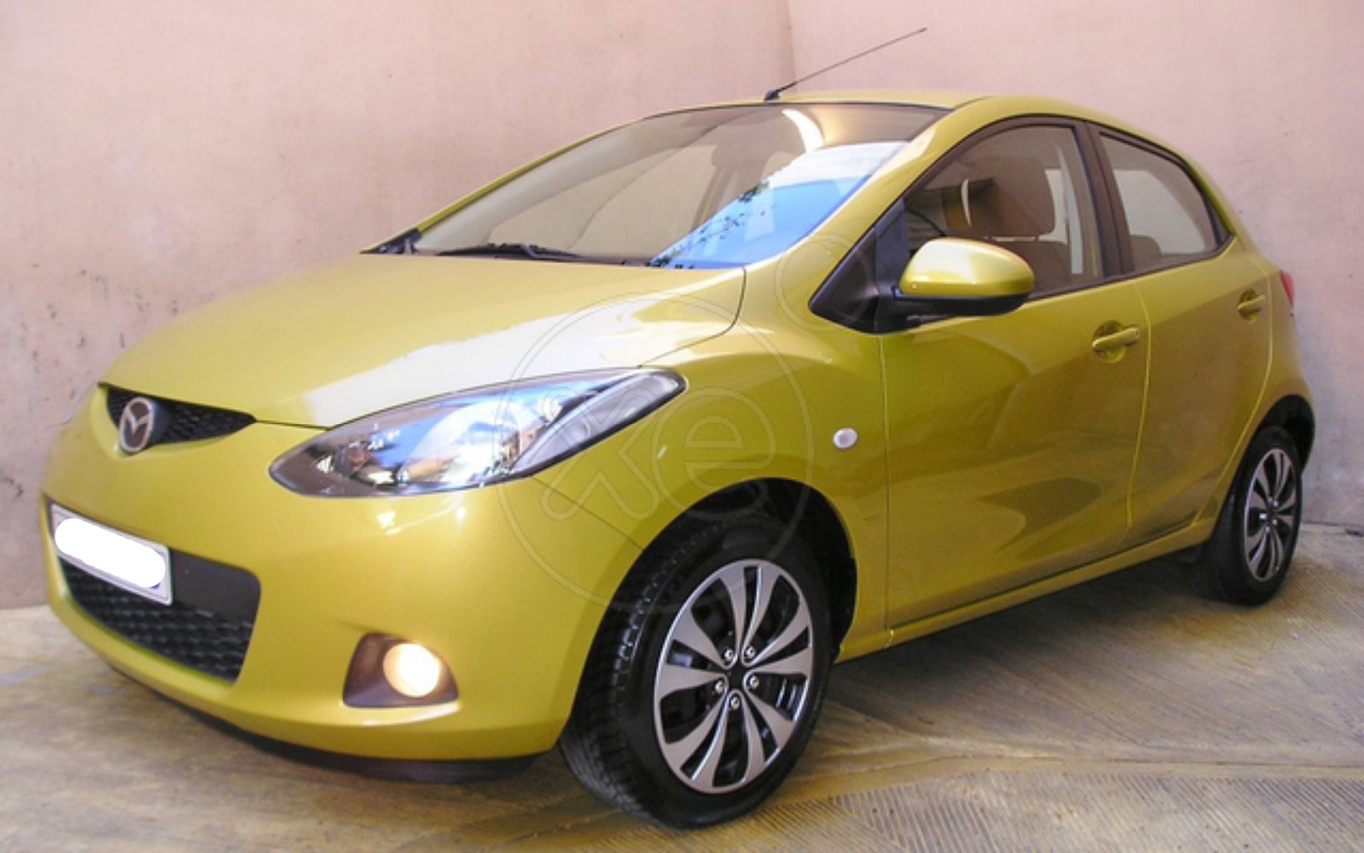 5 μεταχειρισμένα Mazda 2 από 2.500 ευρώ