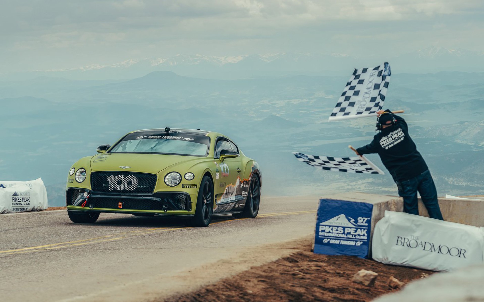 Ρεκόρ πάλι για την Bentley στο Pikes Peak