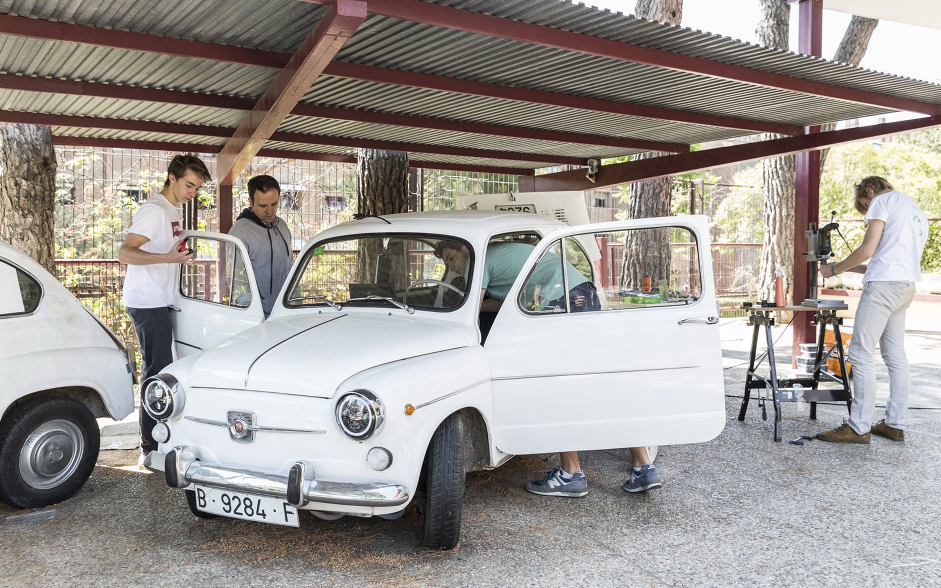 Ένα SEAT 600 κινείται με… «ηλεκτρική» καρδιά