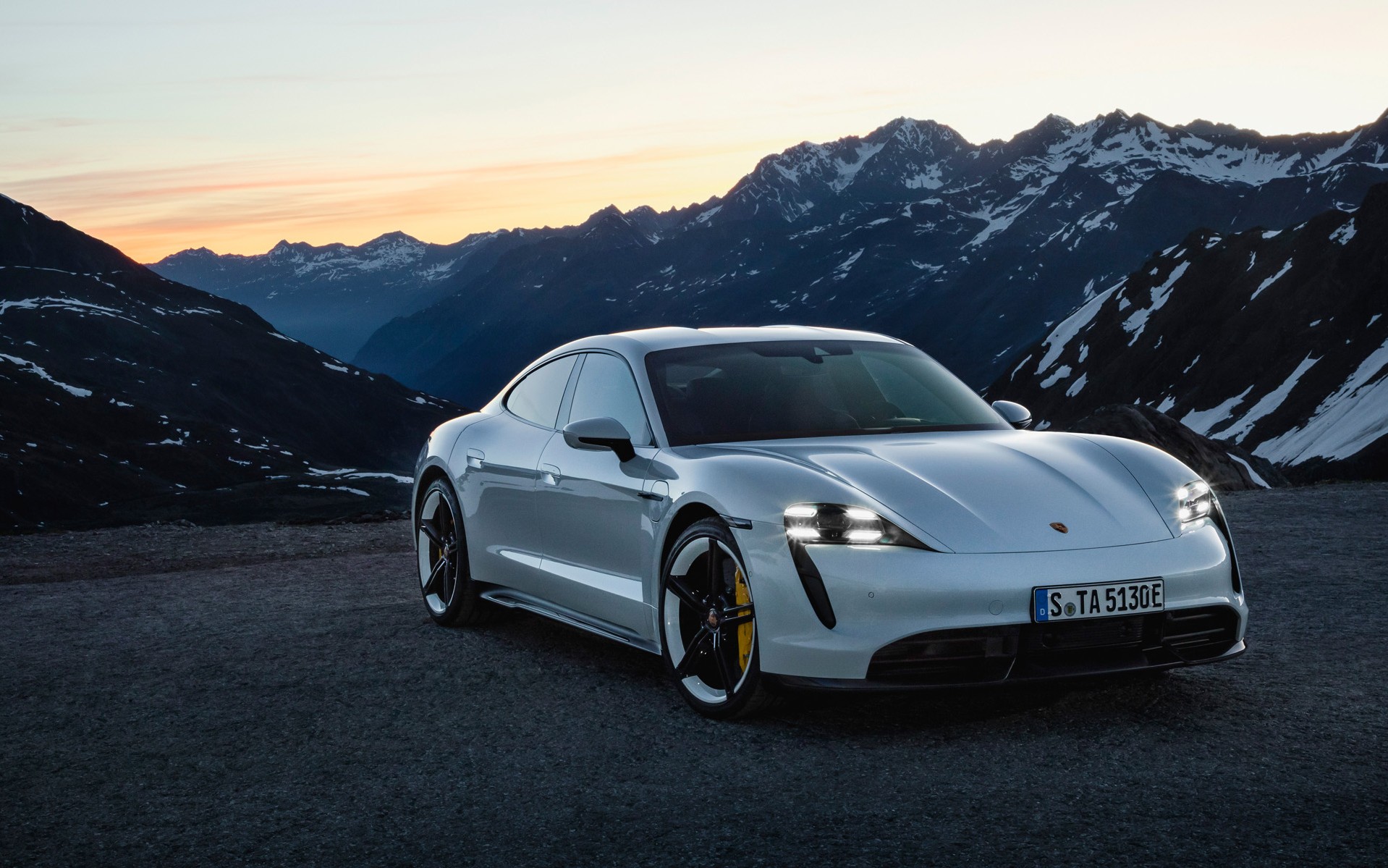 <br />
<b>Notice</b>: Undefined property: stdClass::$title in <b>/home/www3gocar/public_html/templates/t2024/ice_c/9a1326b63621589c2d0ae49576f7df8a09573c42_0.file.box.featured.tpl.php</b> on line <b>89</b><br />