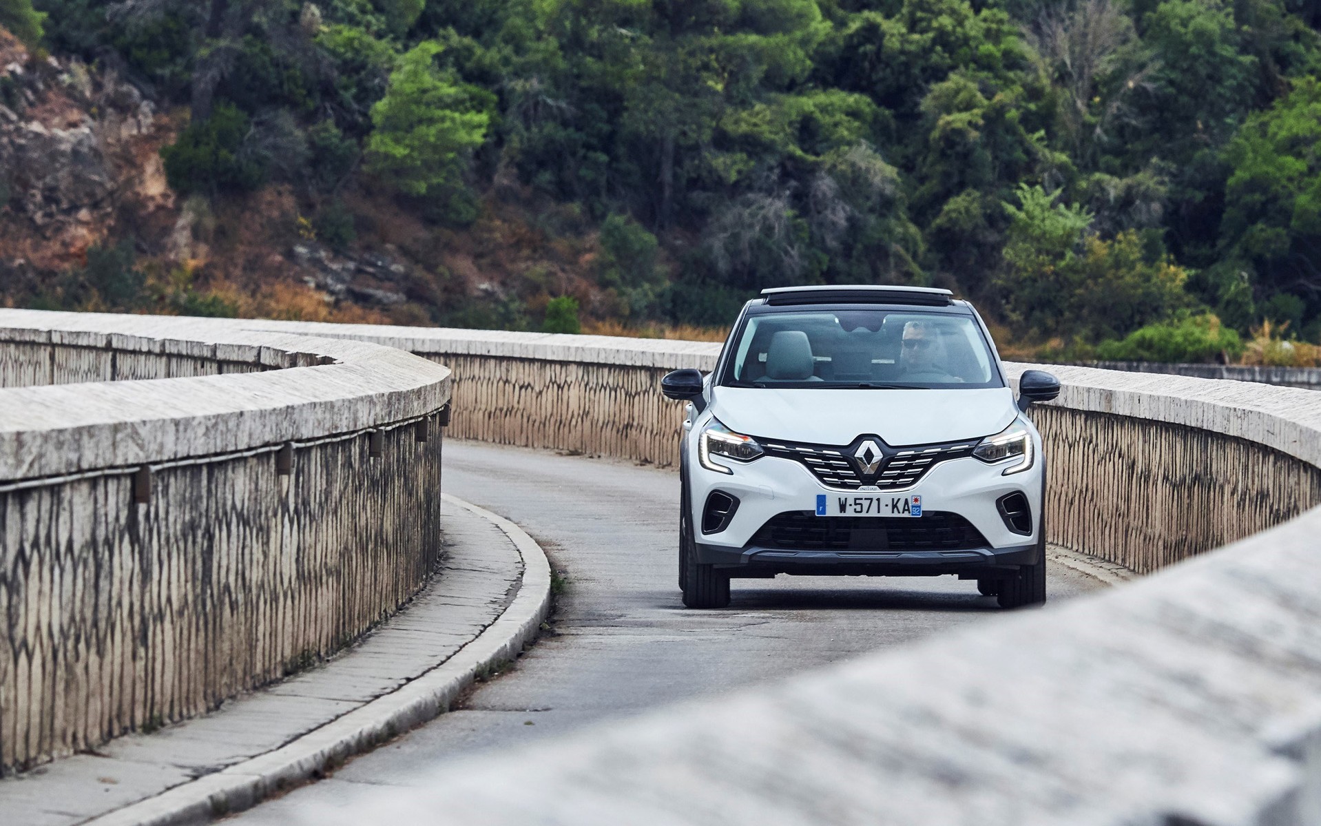 Οδηγούμε στην Ελλάδα το νέο Renault Captur