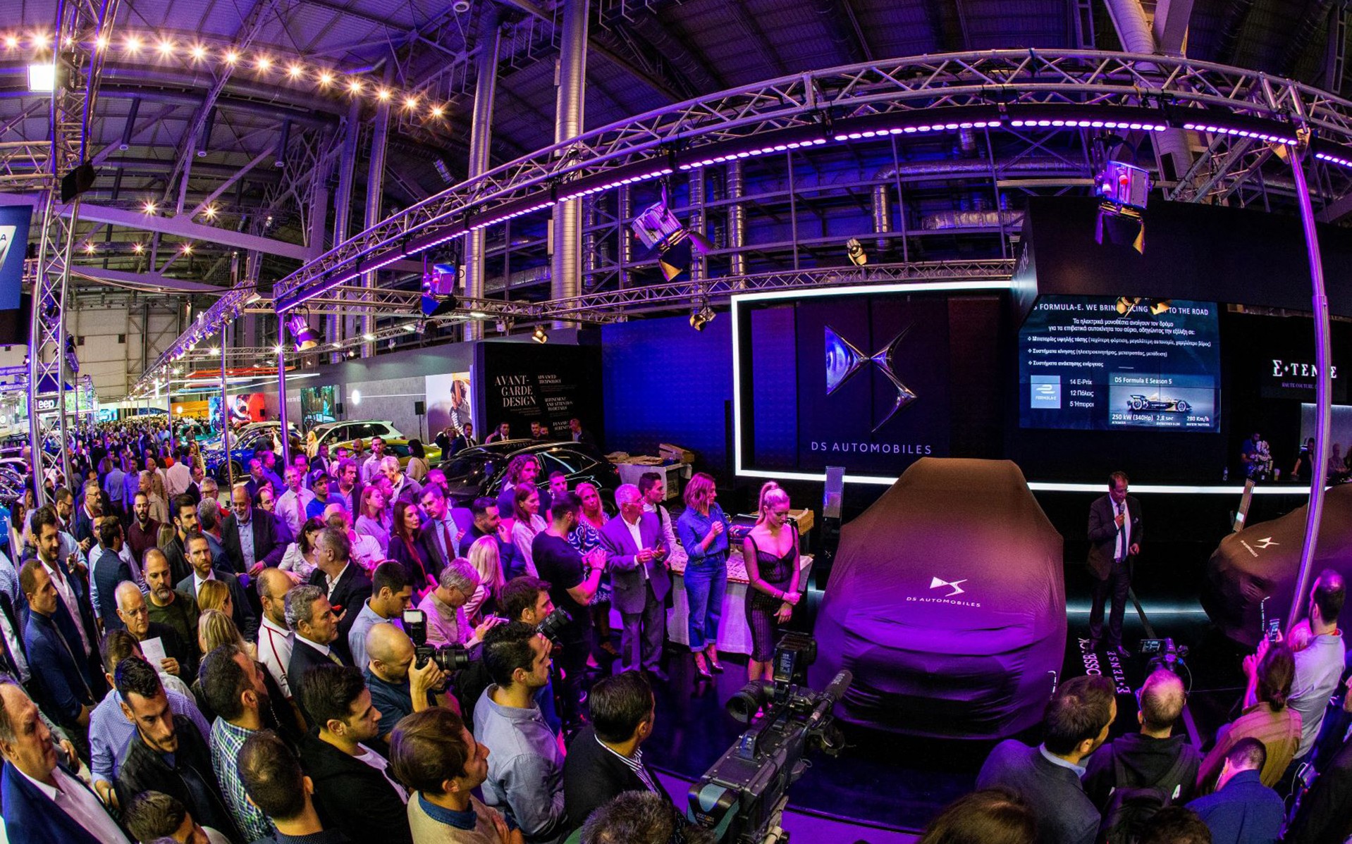 Ποιοι Celebrities επισκέφθηκαν το περίπτερο της DS Automobiles στην Αυτοκίνηση 2019