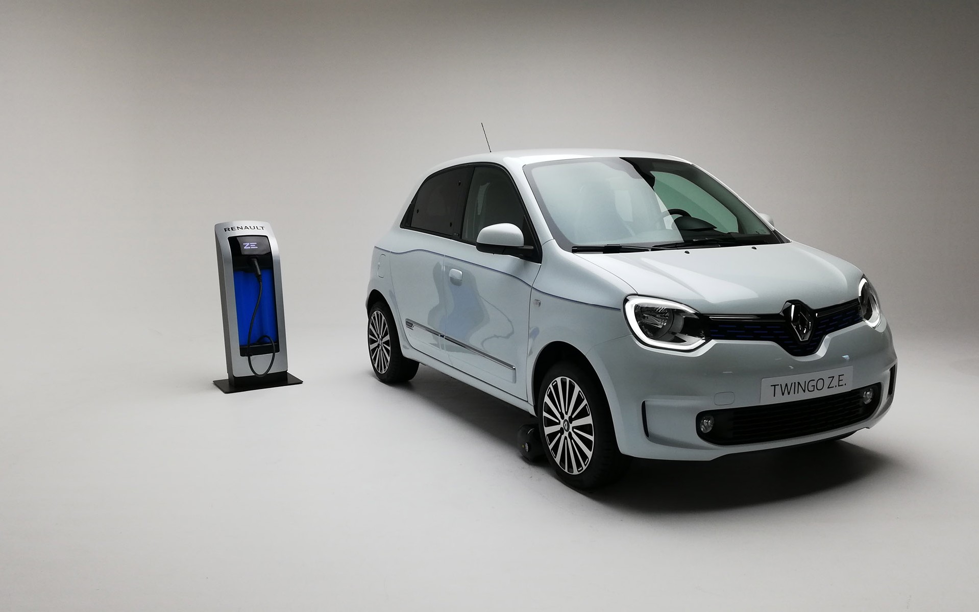 Renault Twingo: Προσοχή, ηλεκτρίζει!