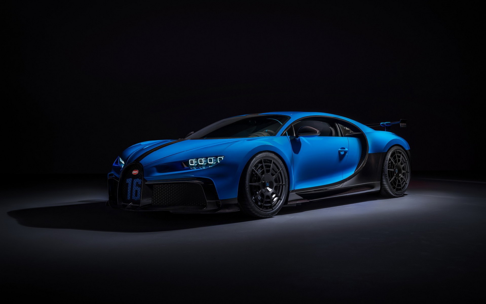 Και εγένετο η Bugatti Chiron Pur Sport!