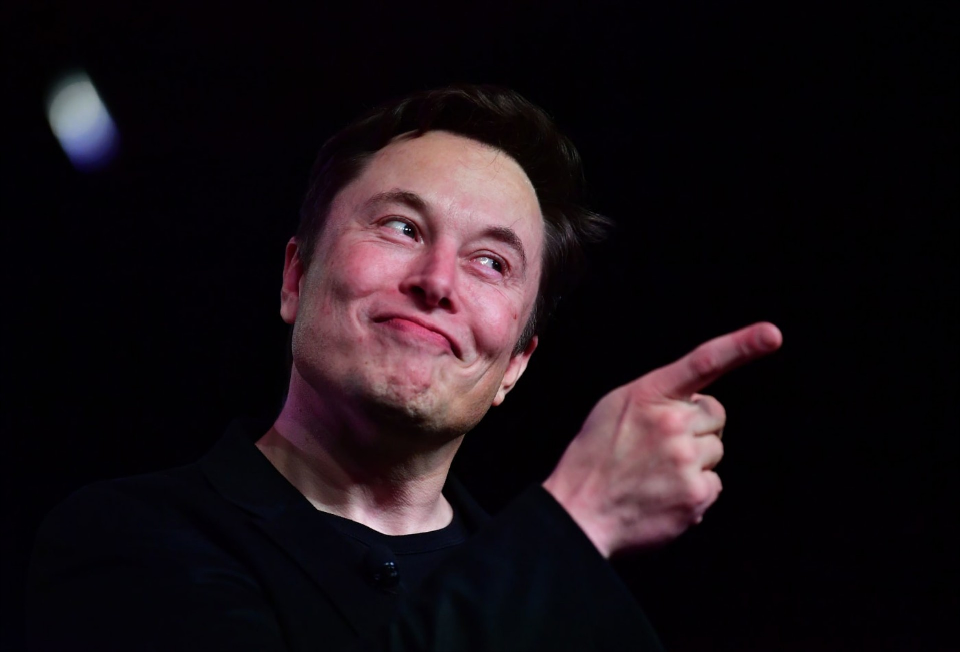Elon Musk: Ακόμη και ο Tony Stark θα τον ζήλευε, αν υπήρχε στην πραγματικότητα