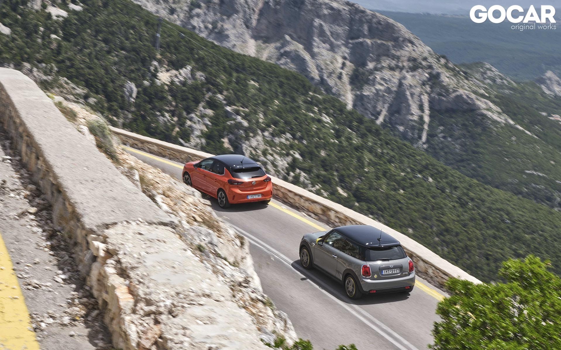 Δοκιμή: Mini Cooper SE & Opel Corsa-e - 
Νόμισμα με δυο όψεις