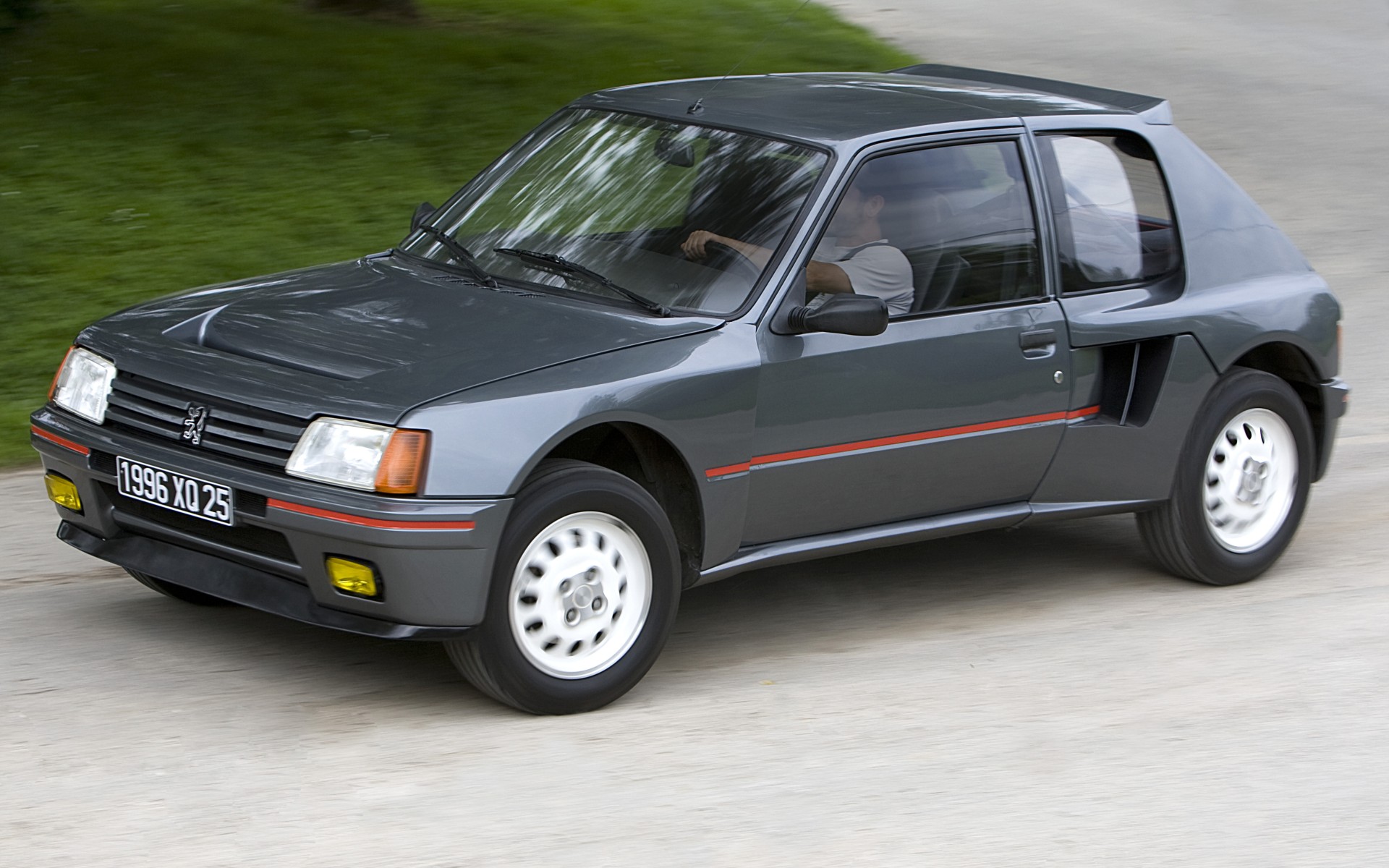 Peugeot: 210 χρόνια ζωής και έπεται συνέχεια