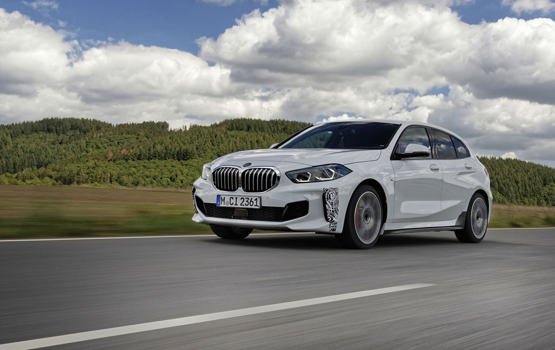 Νέα έκδοση της BMW 1 με 265 ίππους και μηχανικό διαφορικό