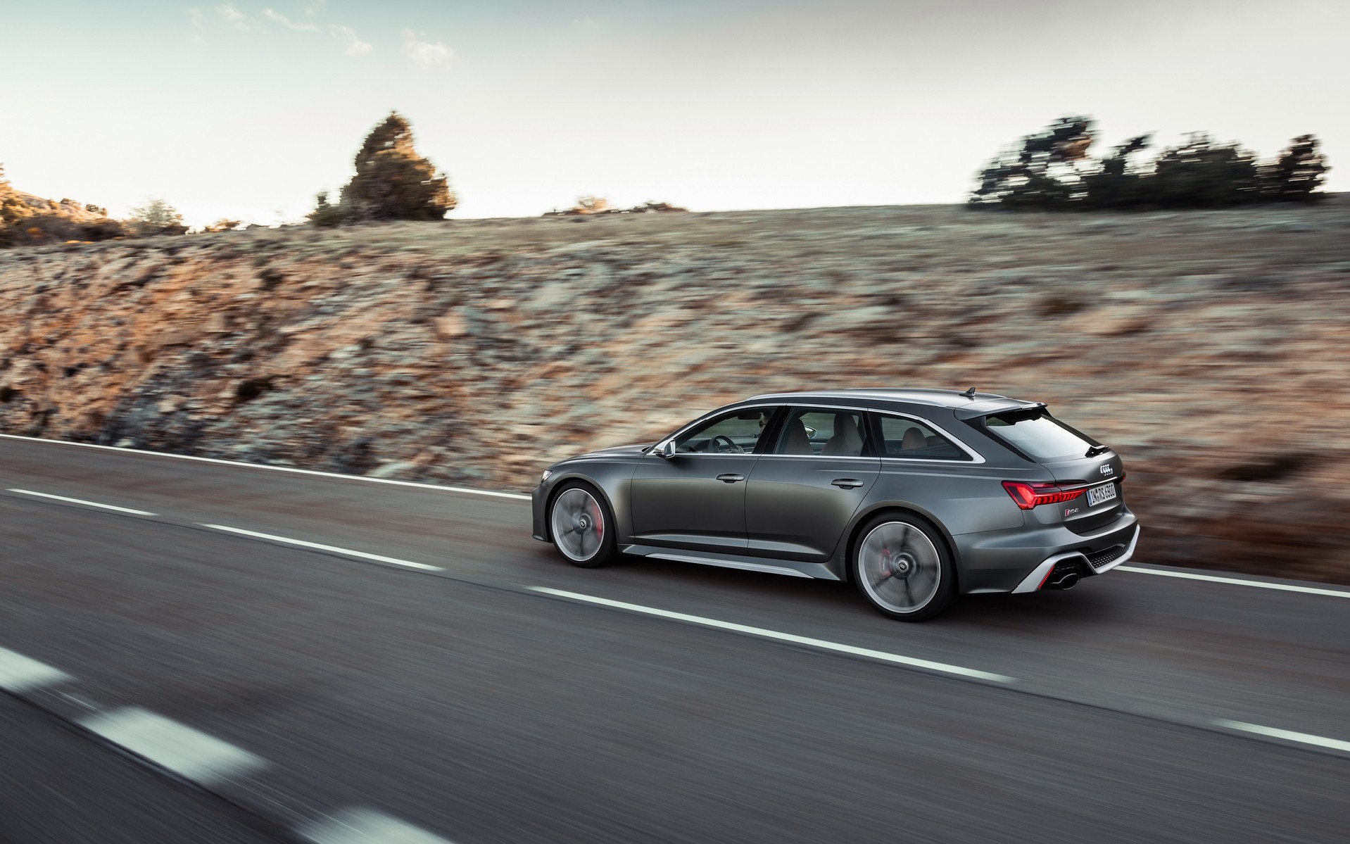 Δοκιμή: AUDI RS6 - Machete!