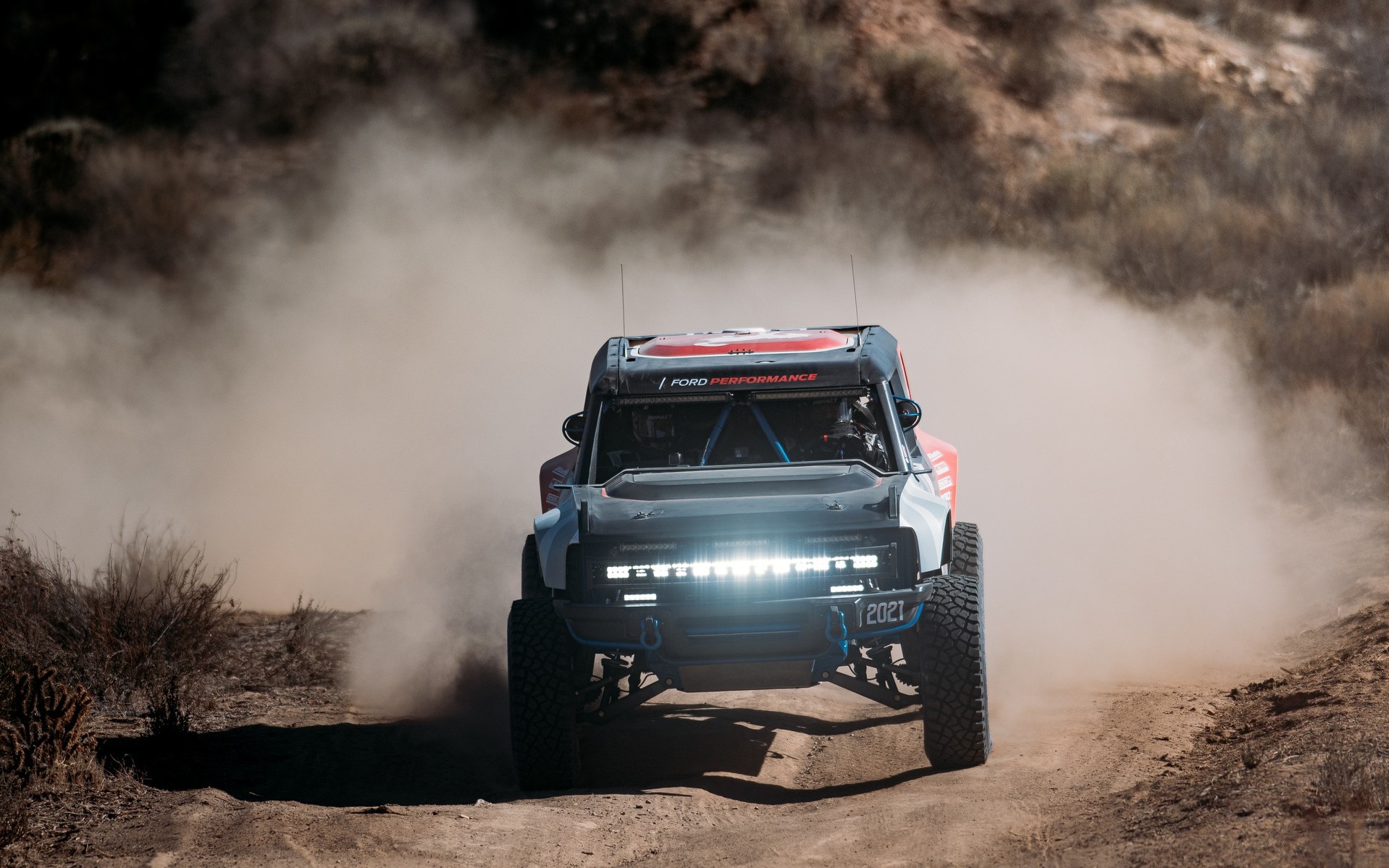 Το νέο Ford Bronco συνεχίζει την αγωνιστική του παράδοση