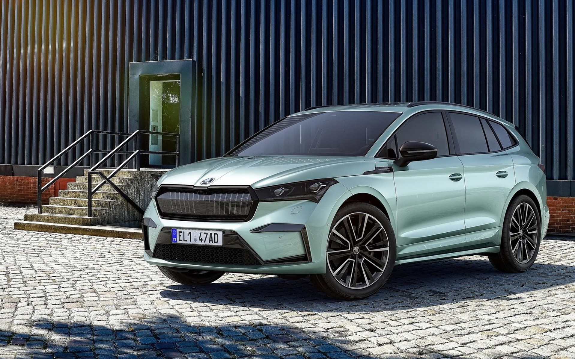 SKODA: Electrification με OCTAVIA iV, SUPERB iV και ENYAQ iV