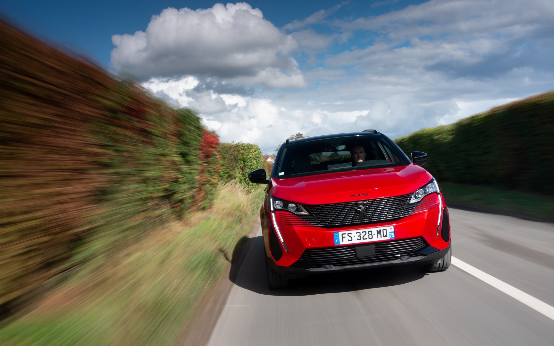 Δοκιμή: Peugeot 3008 1.5 BlueHDi - Χειρουργικές επεμβάσεις!