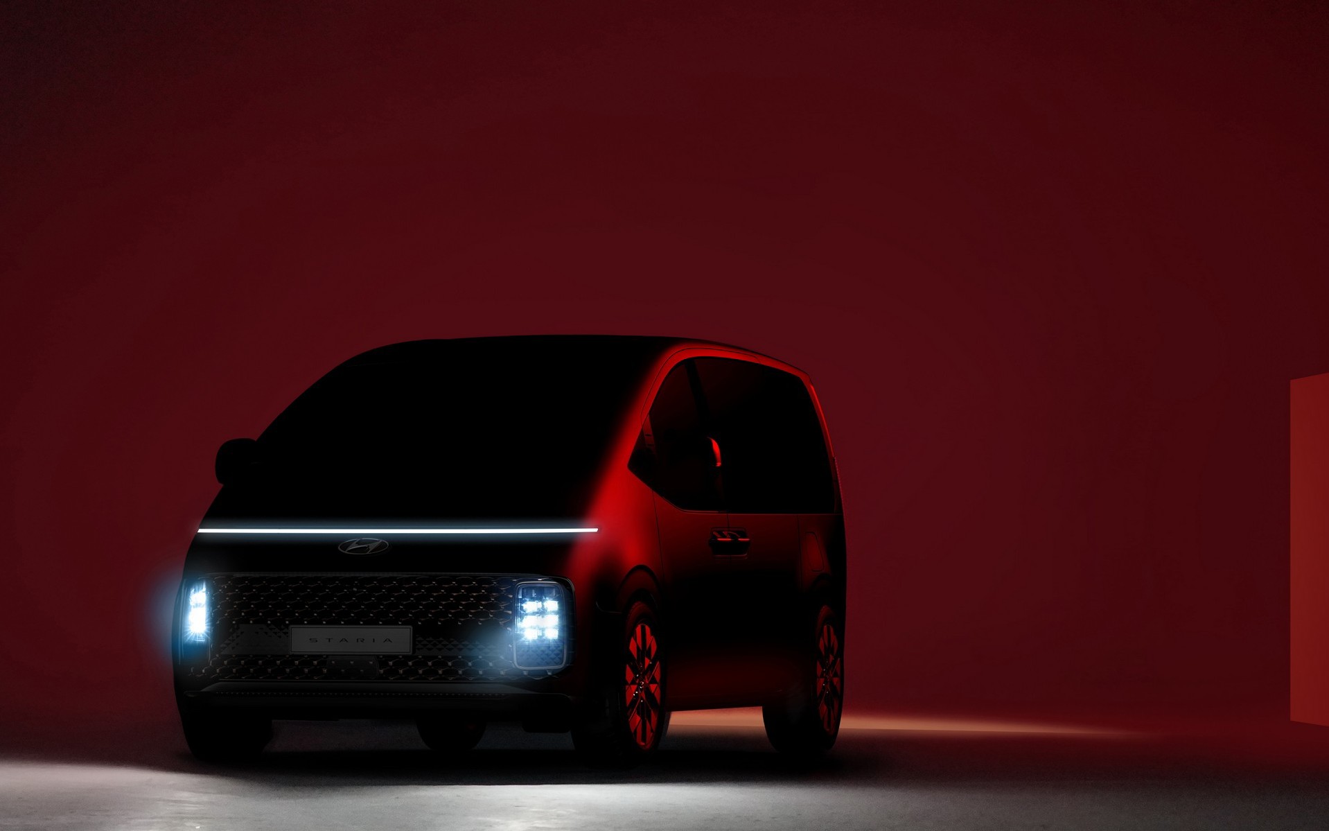 Hyundai Staria: Το φουτουριστικό MPV