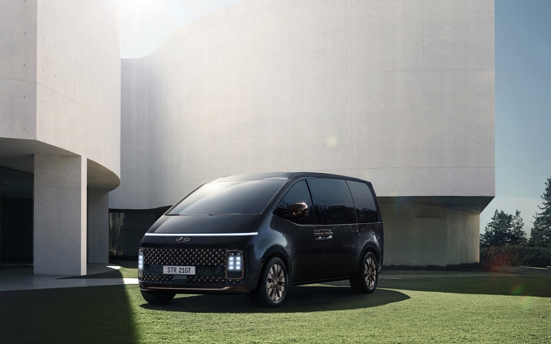 Hyundai Staria: Μπορεί να φιλοξενήσει έως και 11 άτομα!