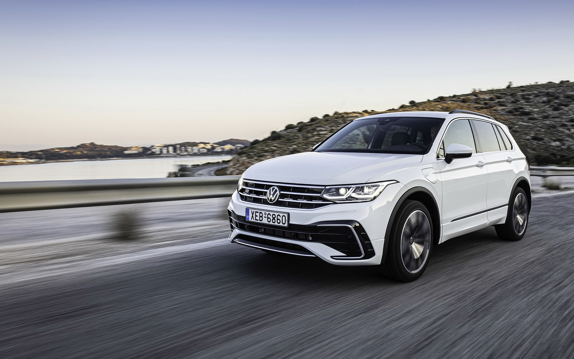 Δοκιμή Volkswagen Tiguan eHybrid: Με 245 ίππους και κατανάλωση 1,8 lt/100 km