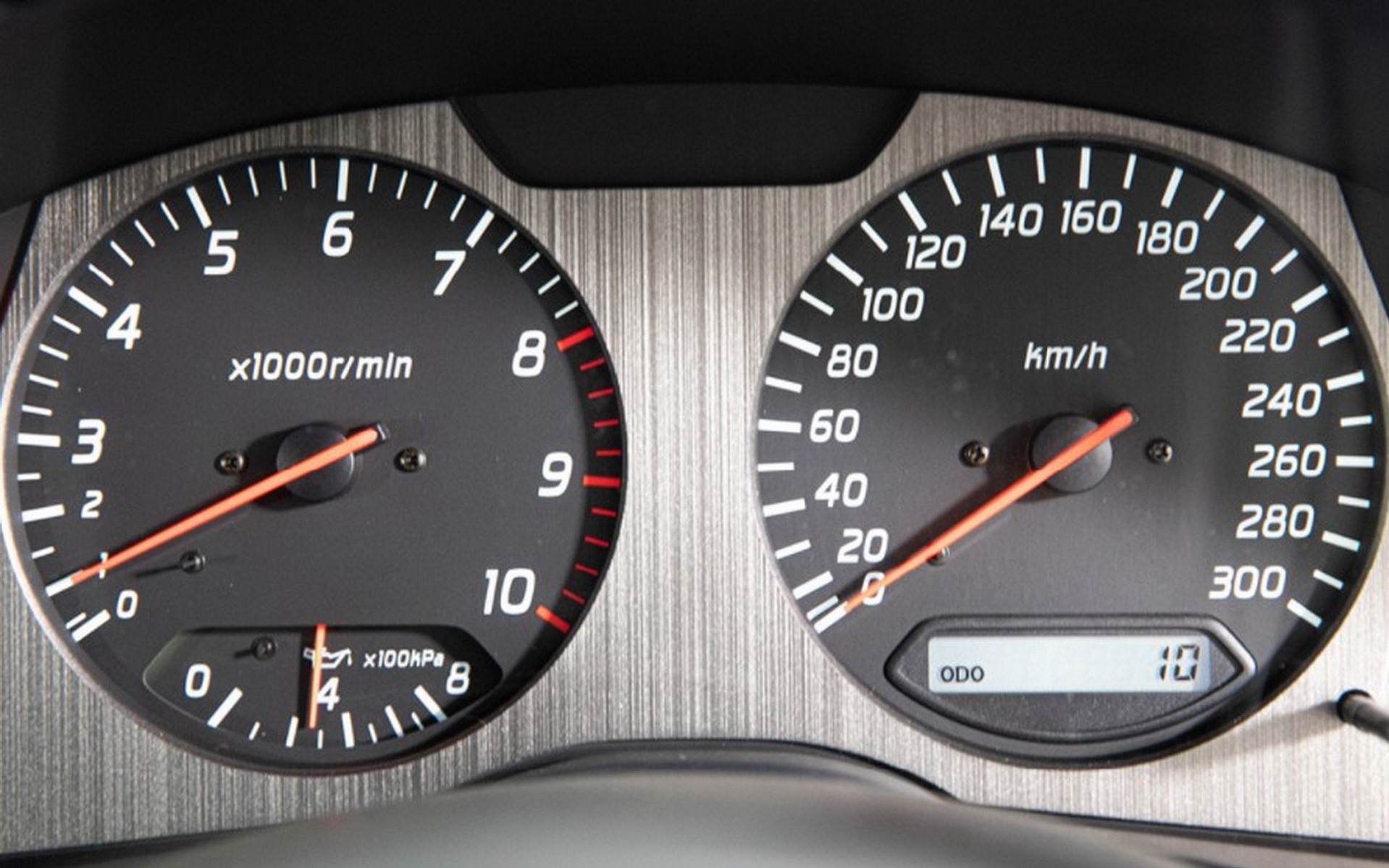 Μοναδική ευκαιρία Nissan Skyline R34 GT-R V-Spec II Nur: με μόλις 10 χιλιόμετρα στο κοντέρ!