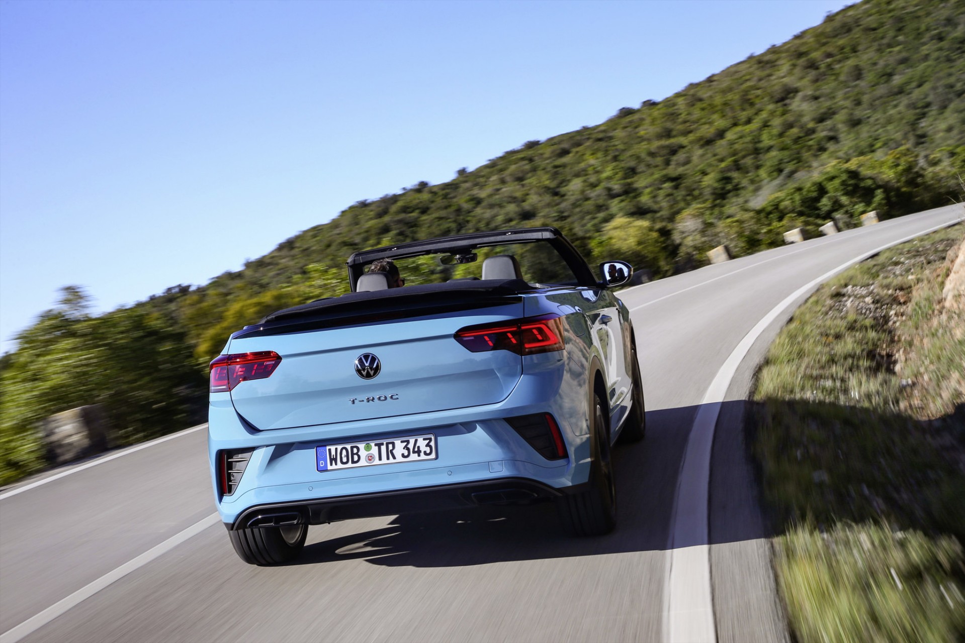 <br />
<b>Notice</b>:  Undefined property: stdClass::$title in <b>/home/www3gocar/public_html/templates/t2024/ice_c/9a1326b63621589c2d0ae49576f7df8a09573c42_0.file.box.featured.tpl.php</b> on line <b>89</b><br />
