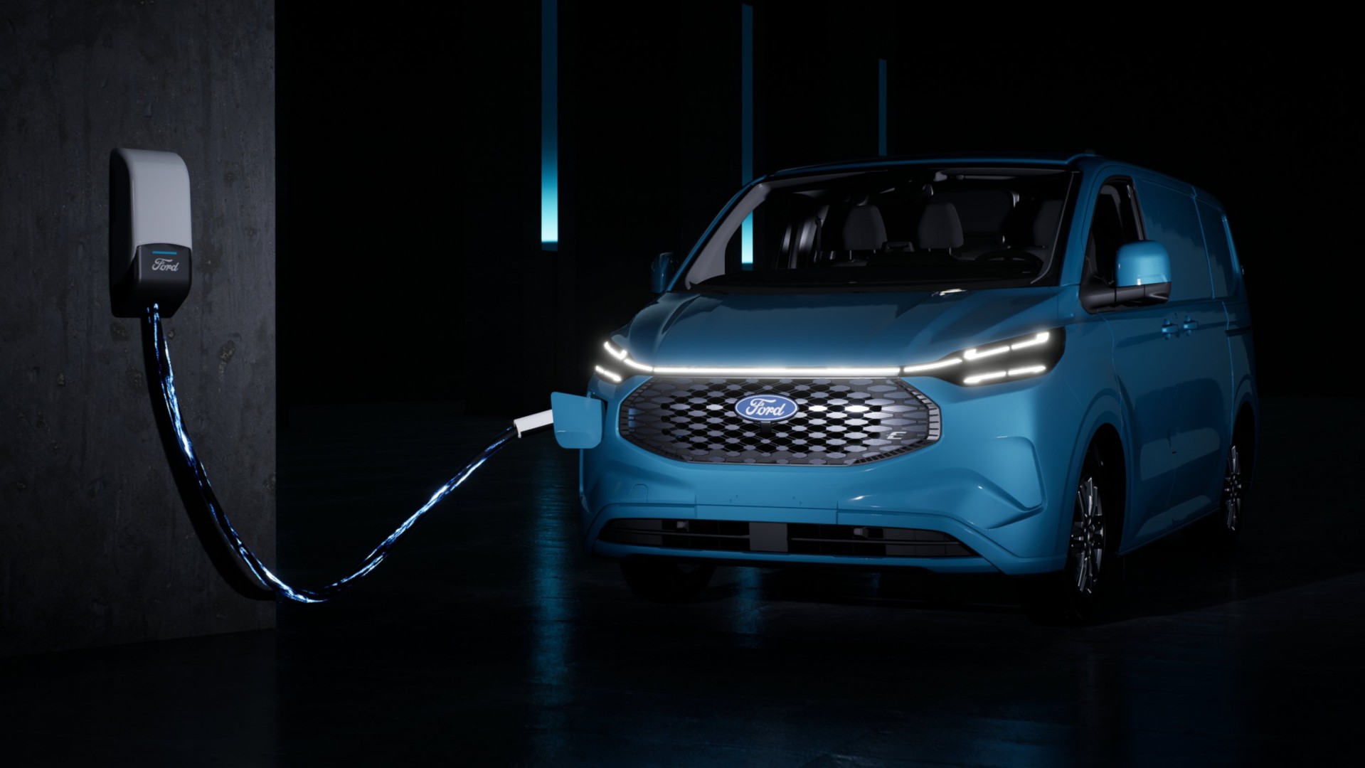 Ford E-Transit Custom: Το νέο αμιγώς ηλεκτροκίνητο επαγγελματικό είναι εδώ!