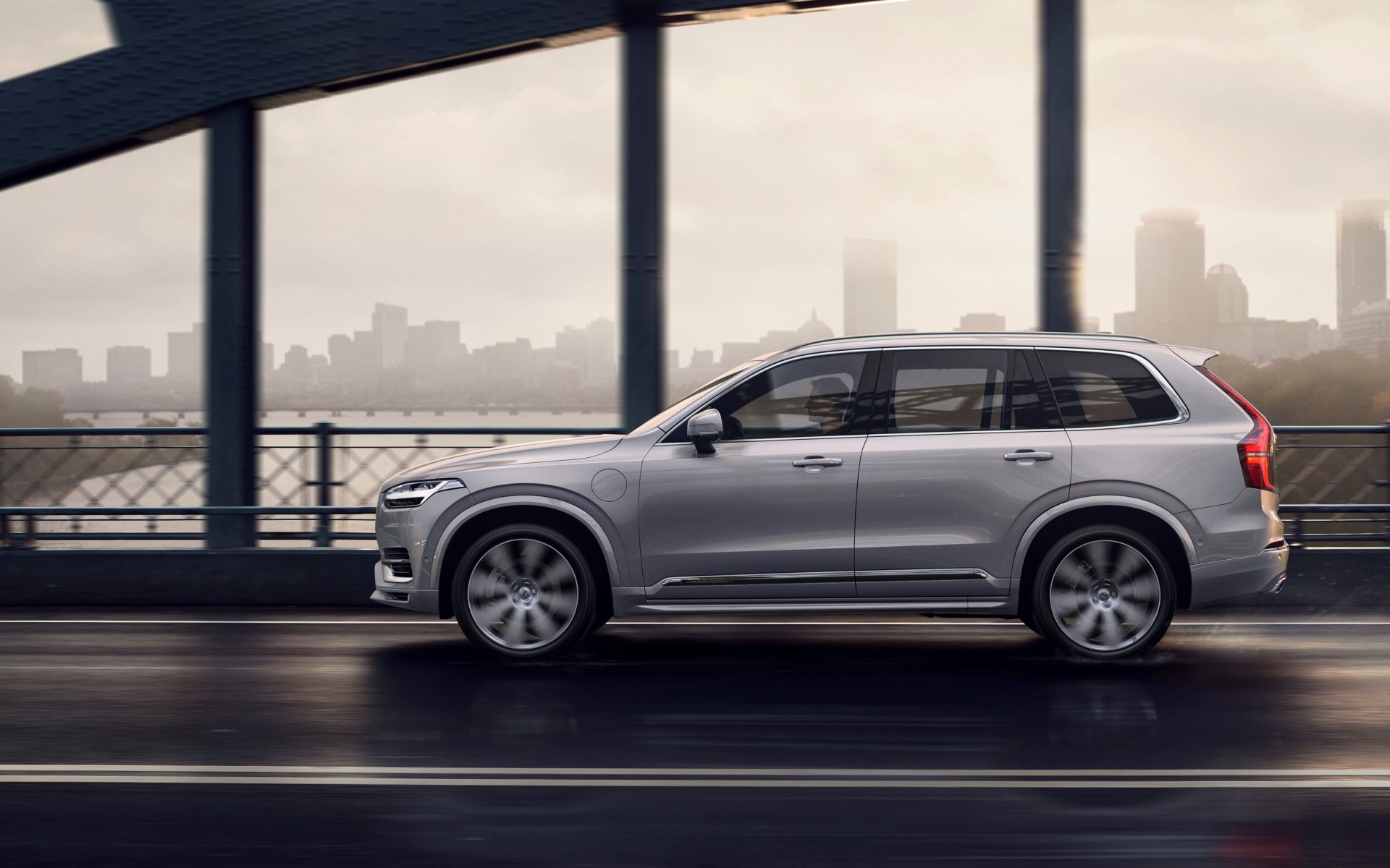 Volvo: Μια διαδρομή προς την απόλυτη ασφάλεια