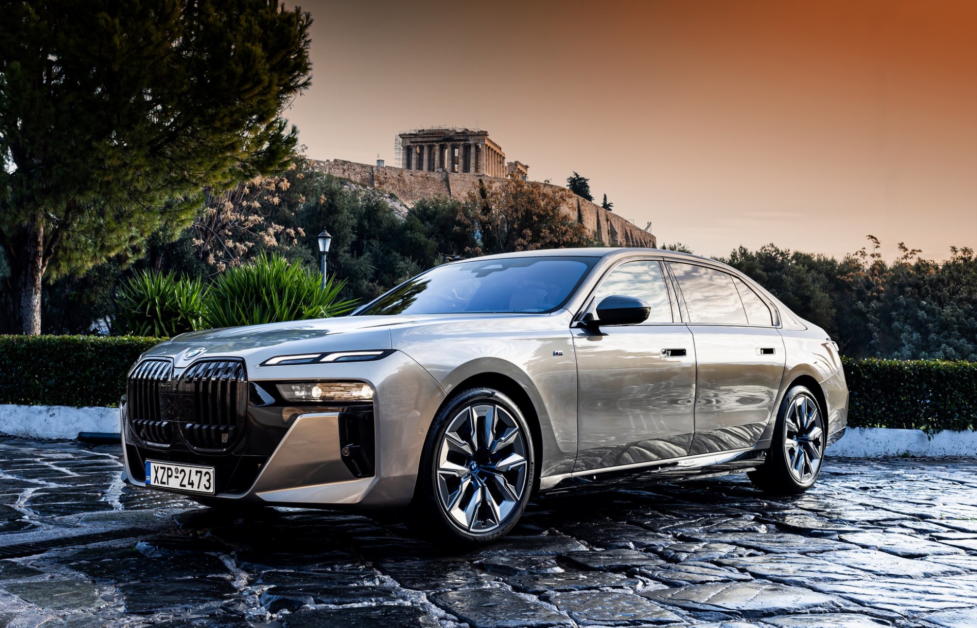 Η κορυφαία ηλεκτρική BMW i7 ήρθε στην Ελλάδα – Πόσο κοστίζει 