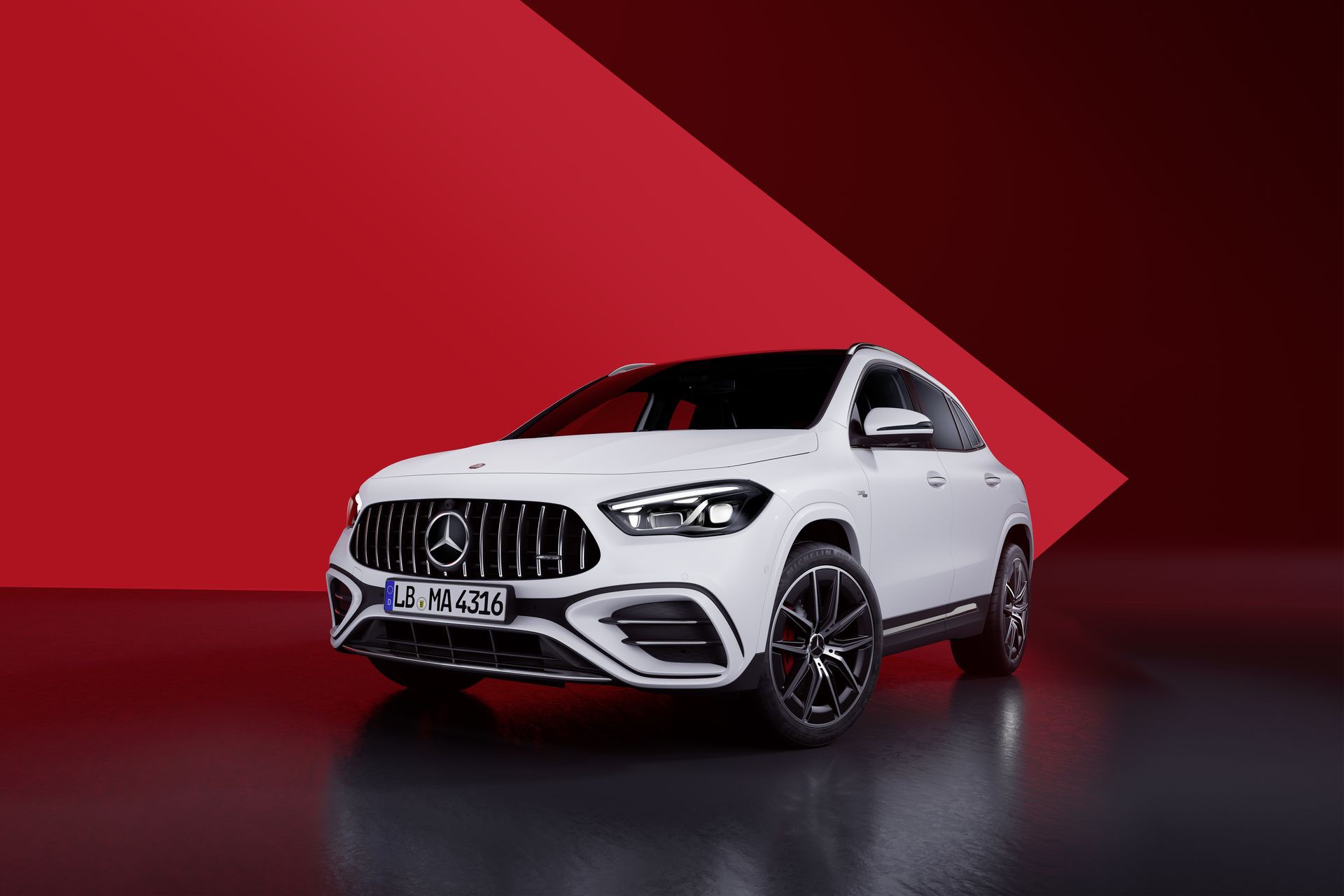 Επίσημο: Ιδού οι νέες Mercedes-Benz GLA και GLB!