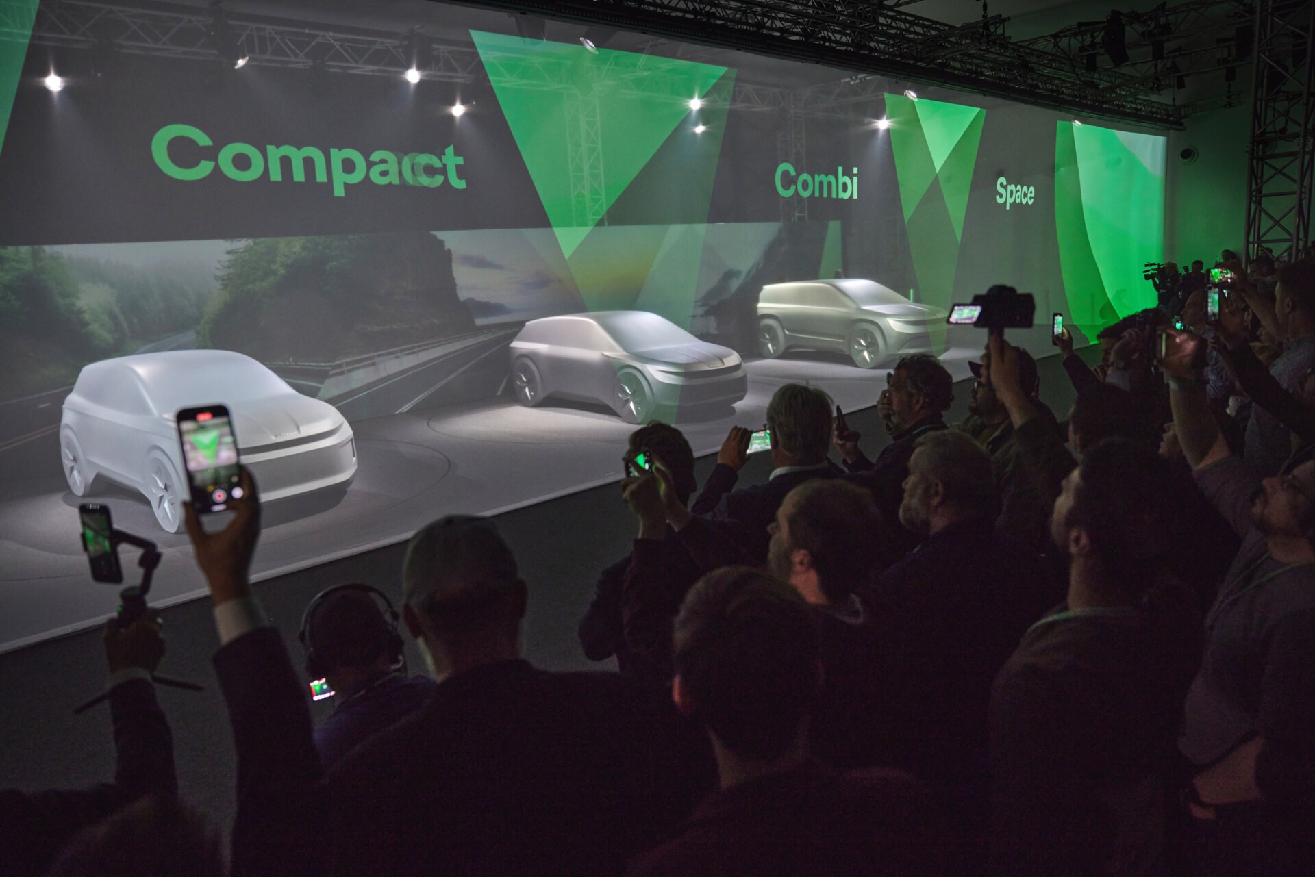 Αποστολή Skoda: Είδαμε τα 6 νέα ηλεκτρικά αυτοκίνητα που ετοιμάζει